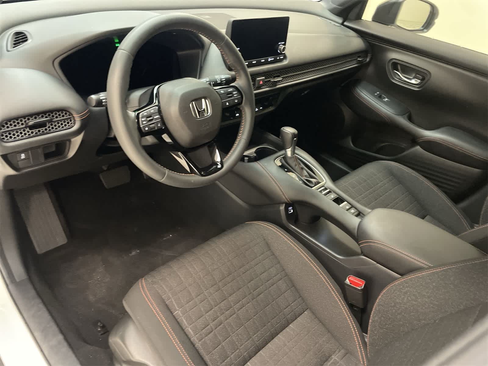 Thumbnail: 2023 Honda HR-V - 2