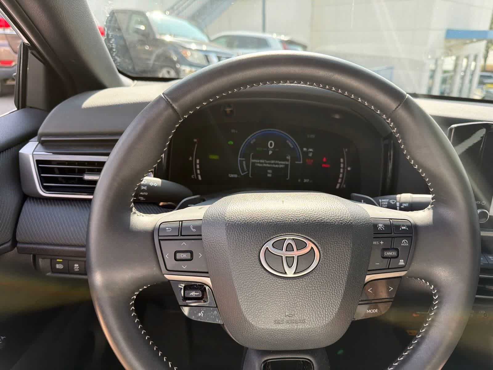 Thumbnail: 2025 Toyota Camry - 25
