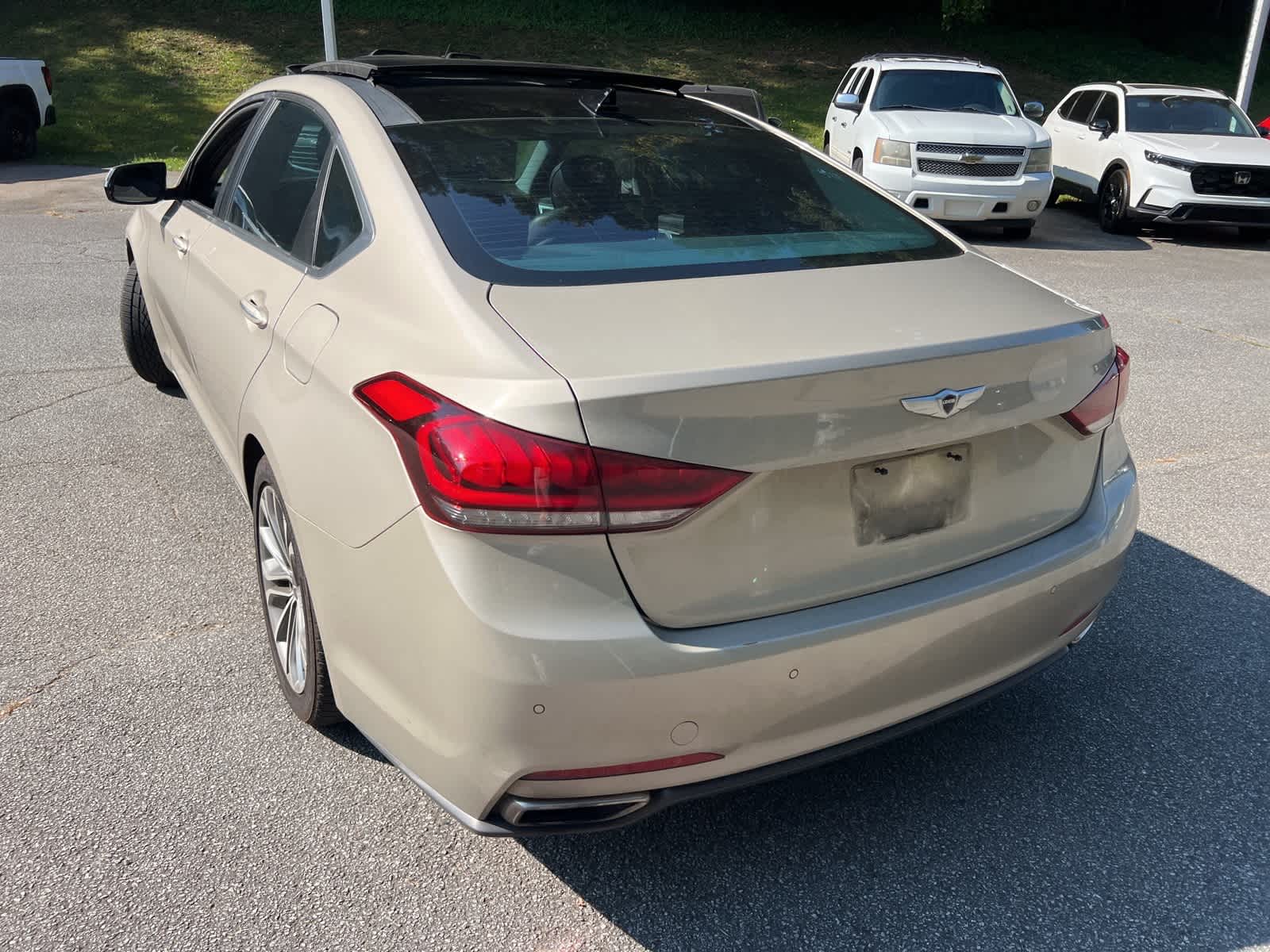 Thumbnail: 2015 Hyundai Genesis - 9