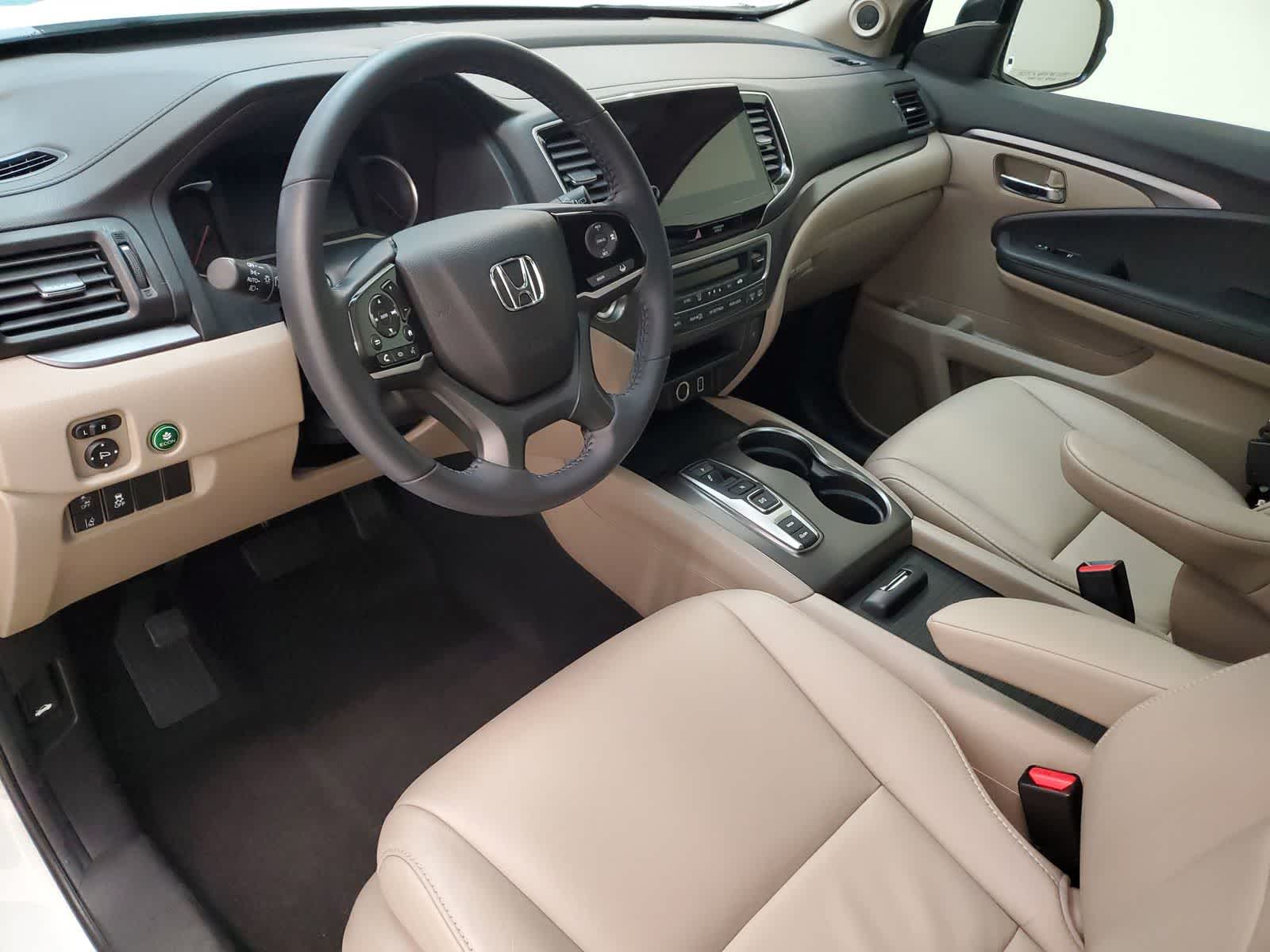 Thumbnail: 2022 Honda Pilot - 2