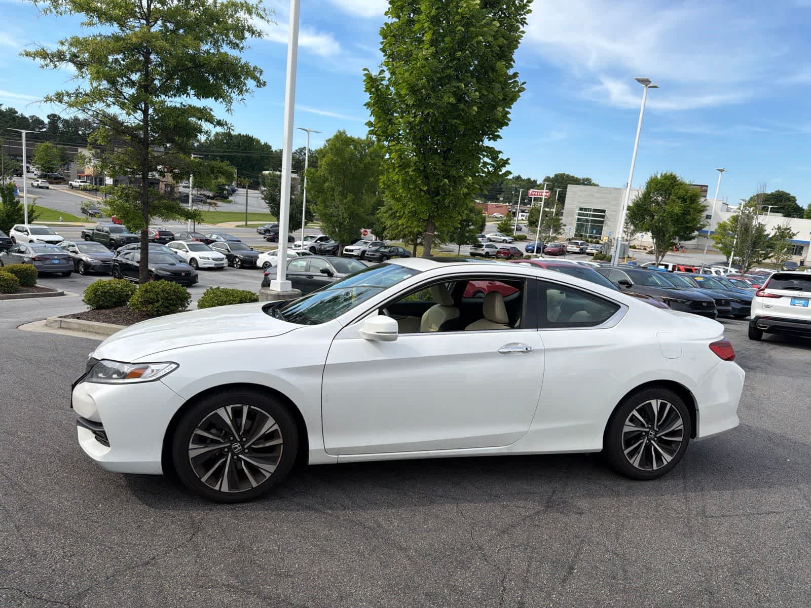 Thumbnail: 2016 Honda Accord - 7