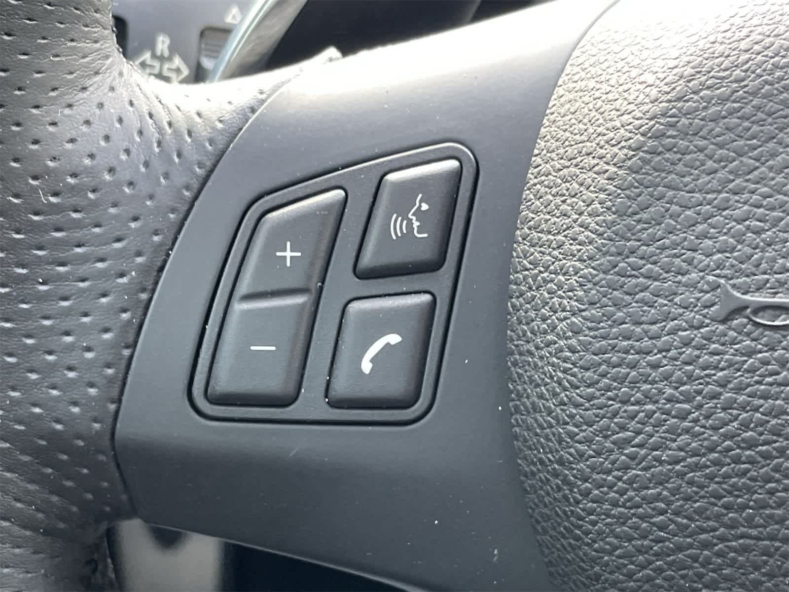 Thumbnail: 2013 BMW 3 Series - 11