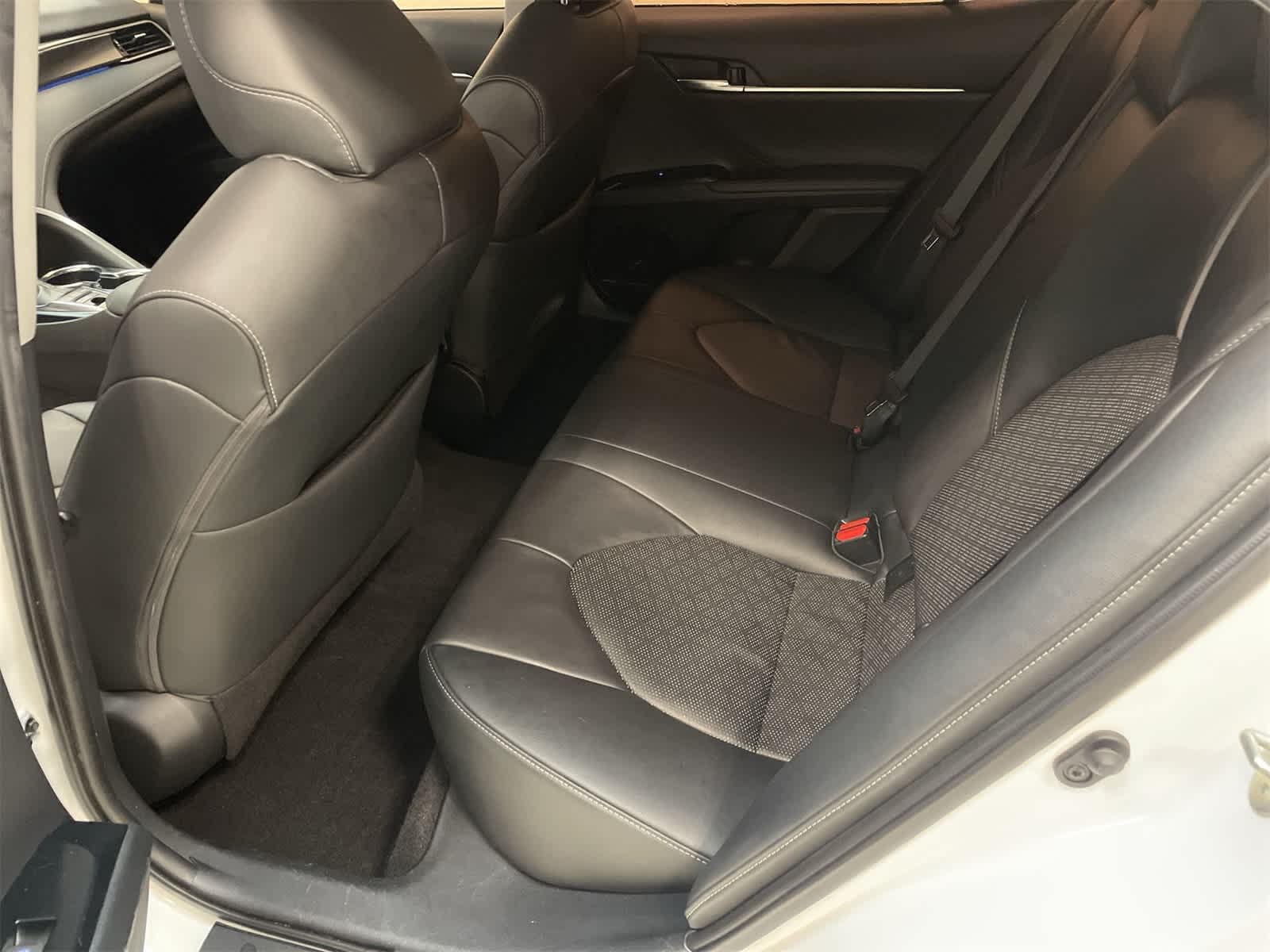 Thumbnail: 2019 Toyota Camry - 19