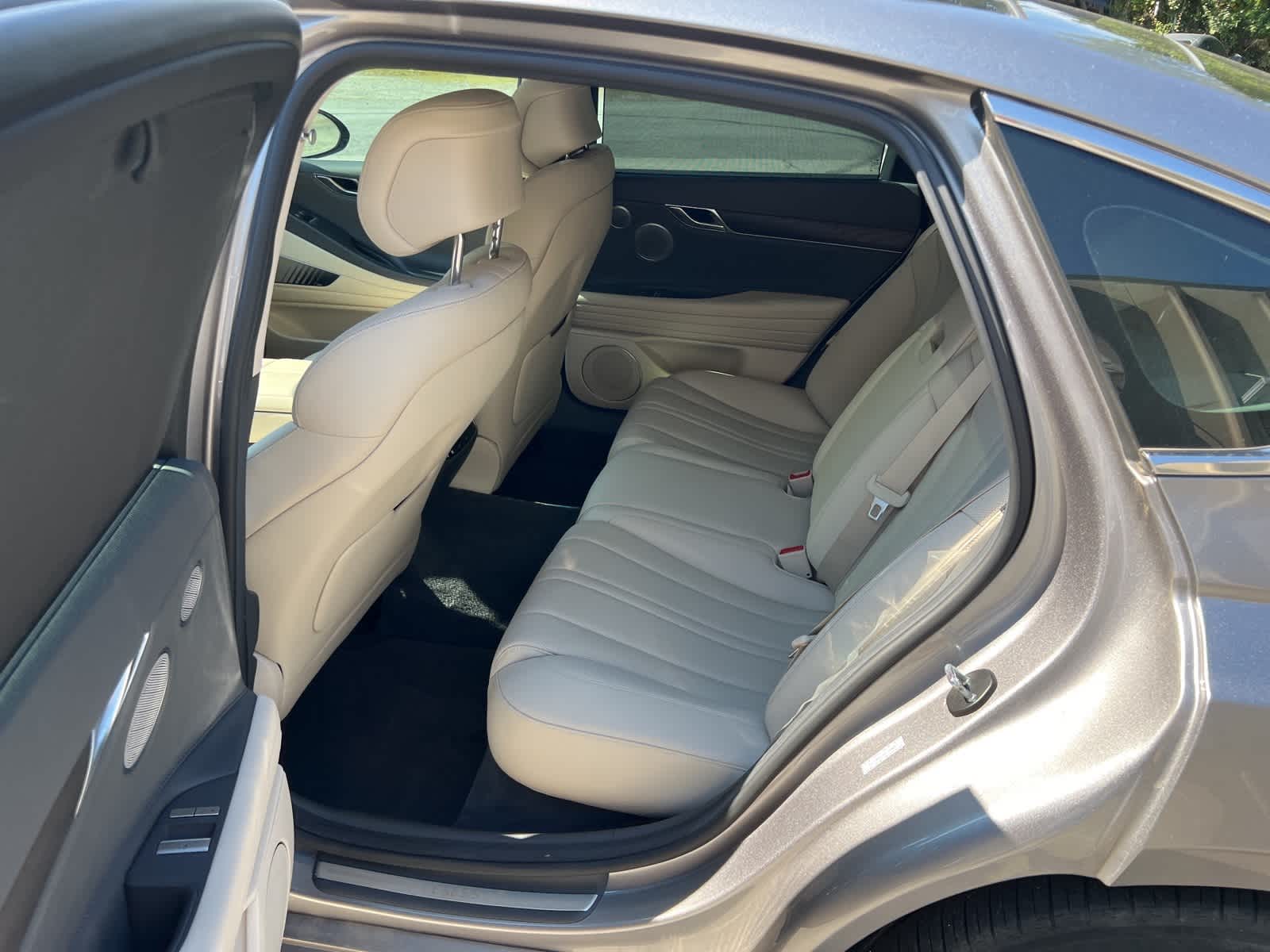 Thumbnail: 2023 Genesis G80 - 15