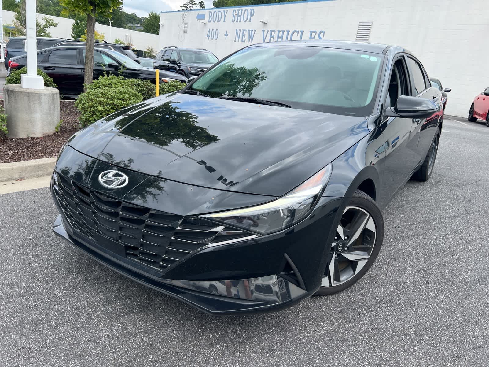 Thumbnail: 2023 Hyundai Elantra - 1