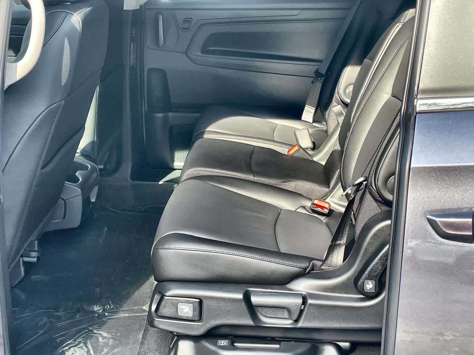Thumbnail: 2026 Honda Odyssey - 10