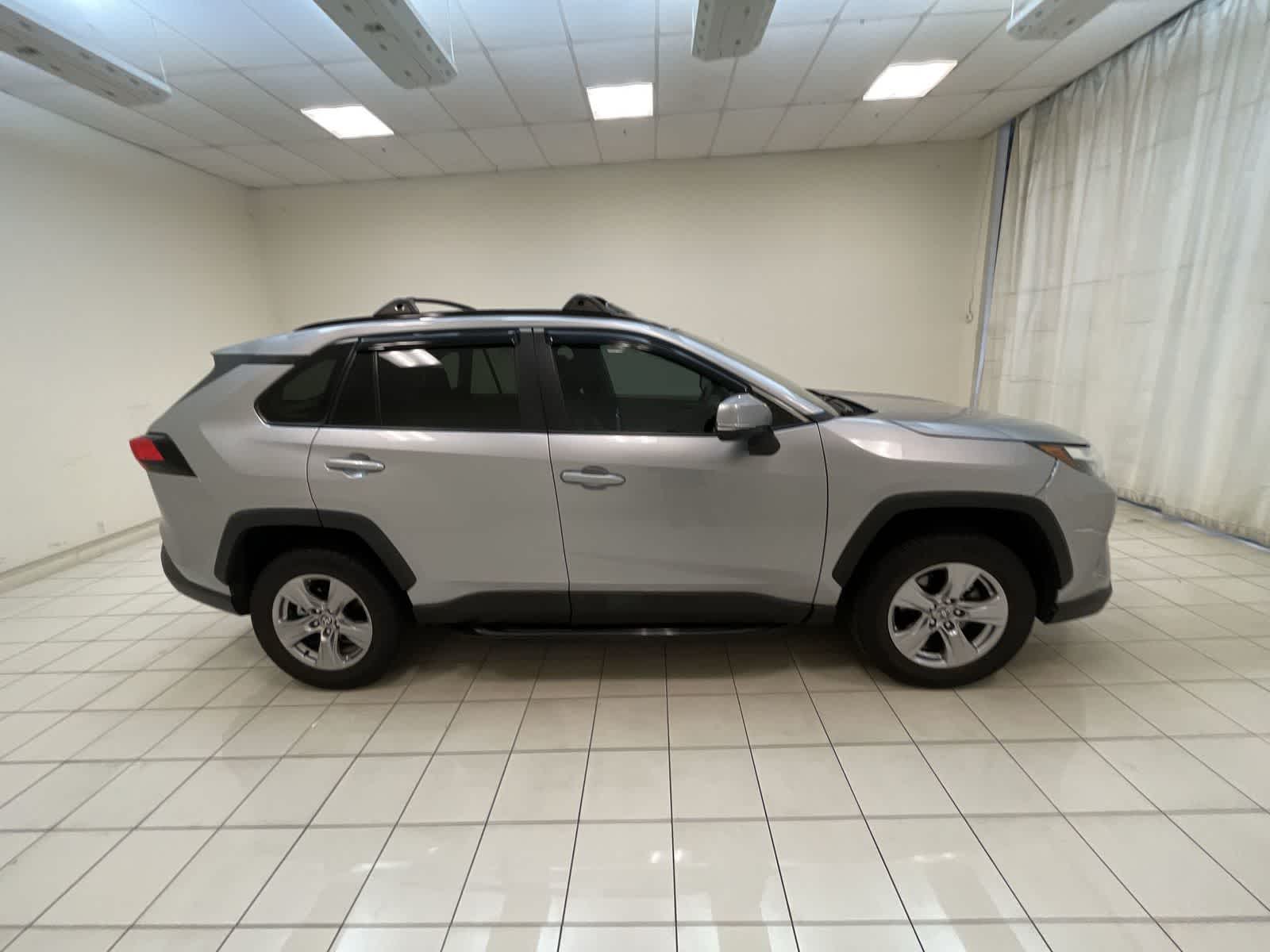 Thumbnail: 2023 Toyota RAV4 - 26