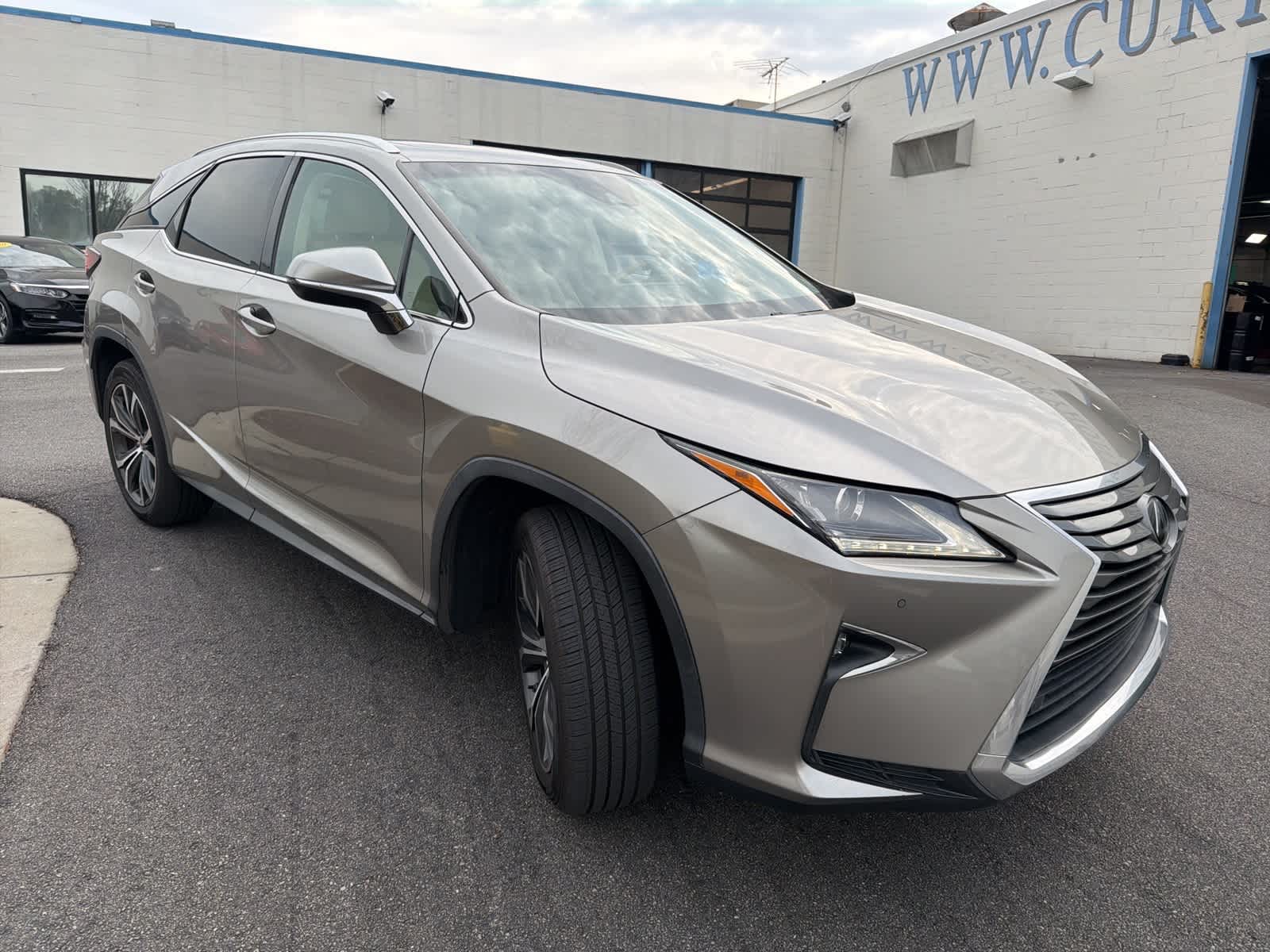 Thumbnail: 2018 Lexus RX - 13