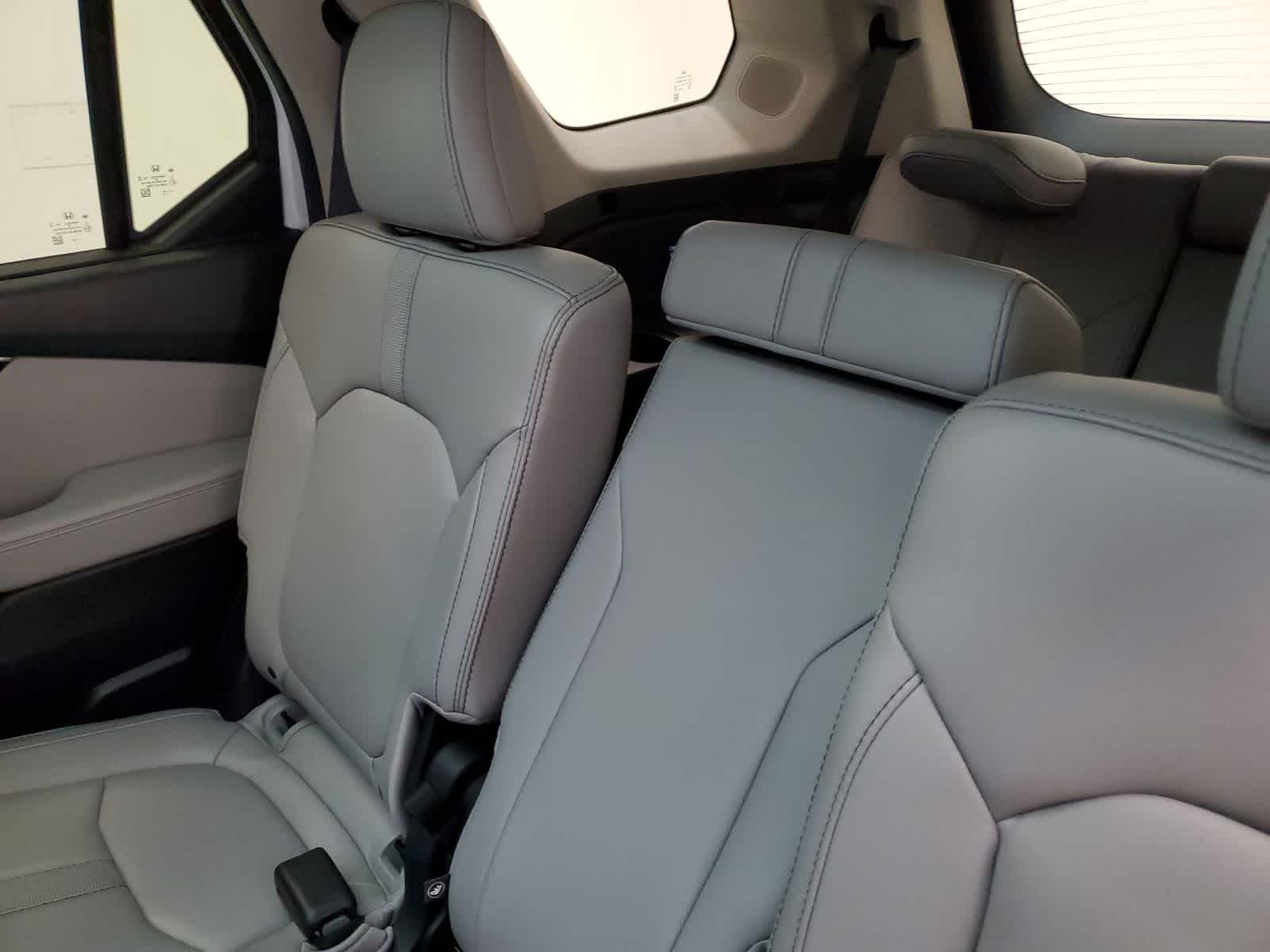 Thumbnail: 2025 Honda Pilot - 22