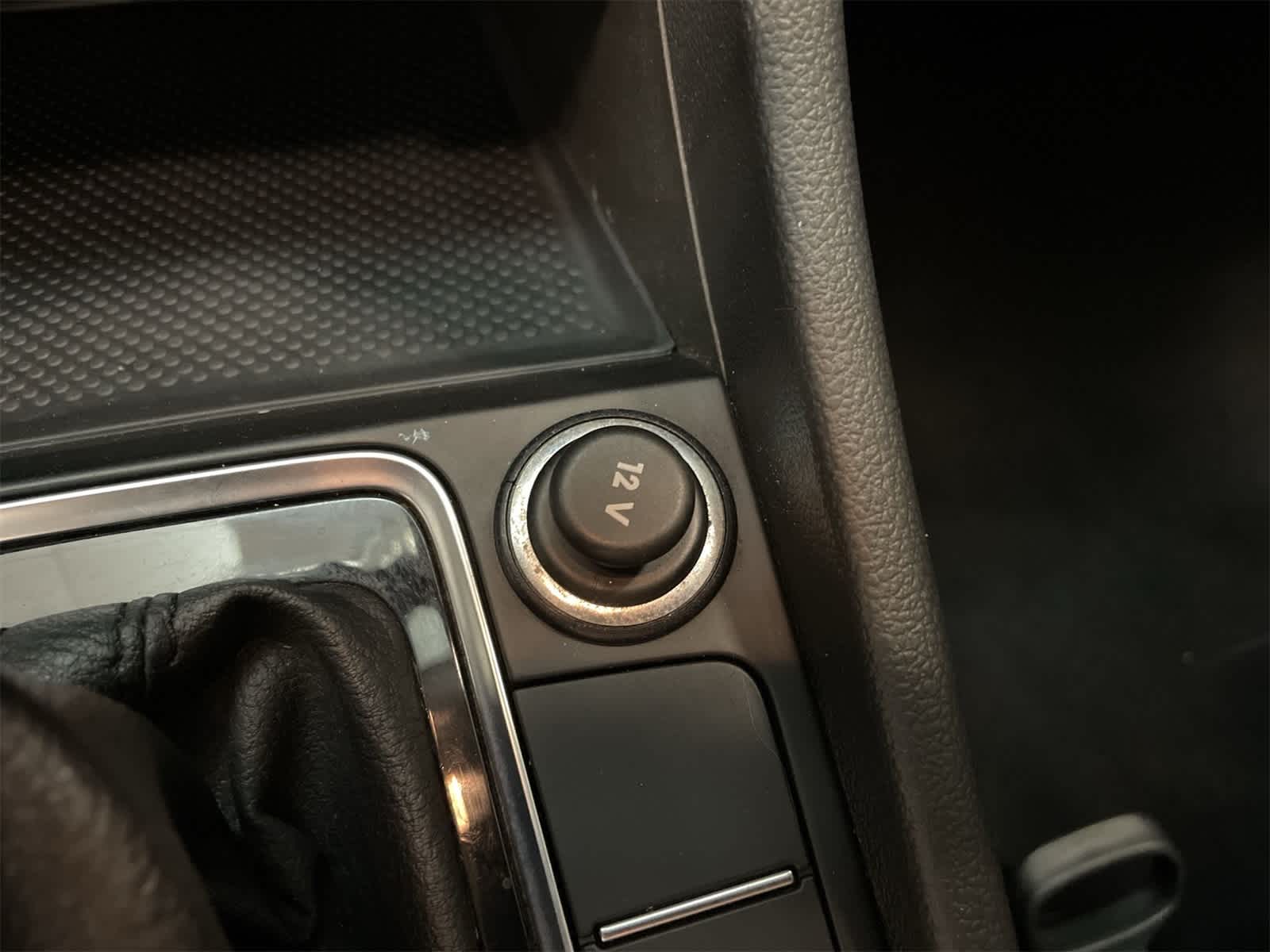 Thumbnail: 2021 Volkswagen Jetta - 27