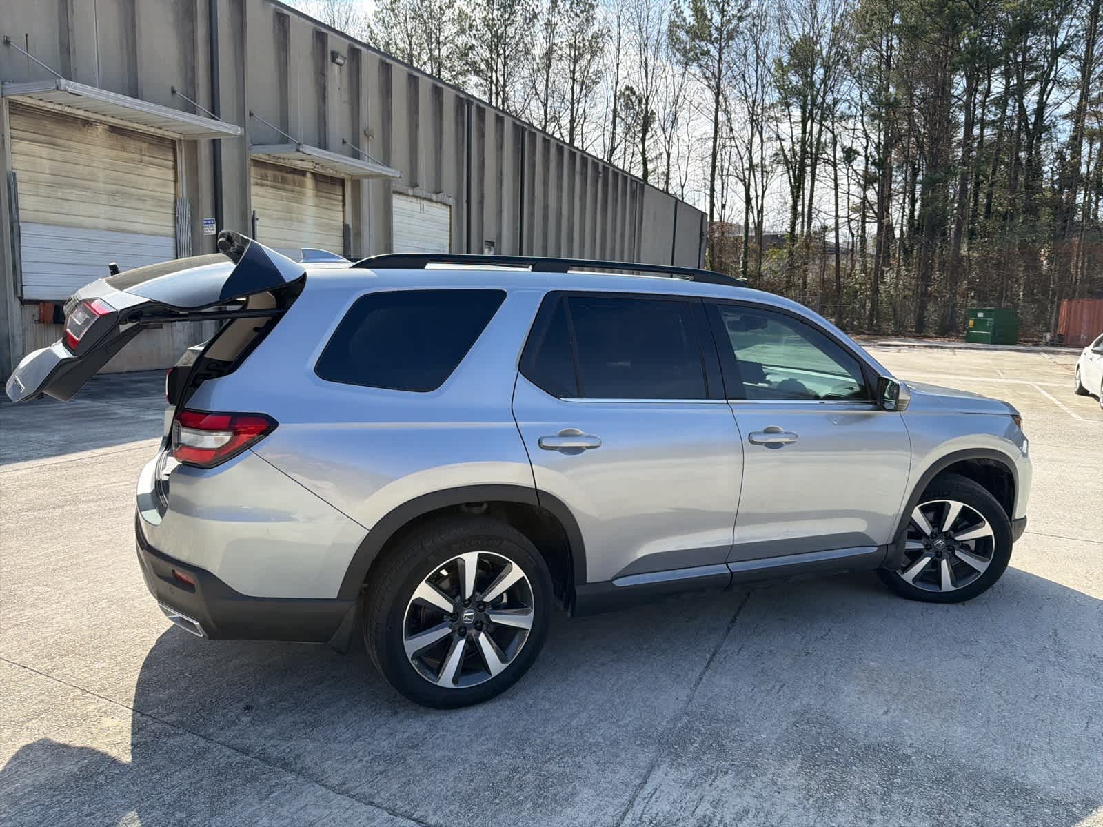 Thumbnail: 2025 Honda Pilot - 11