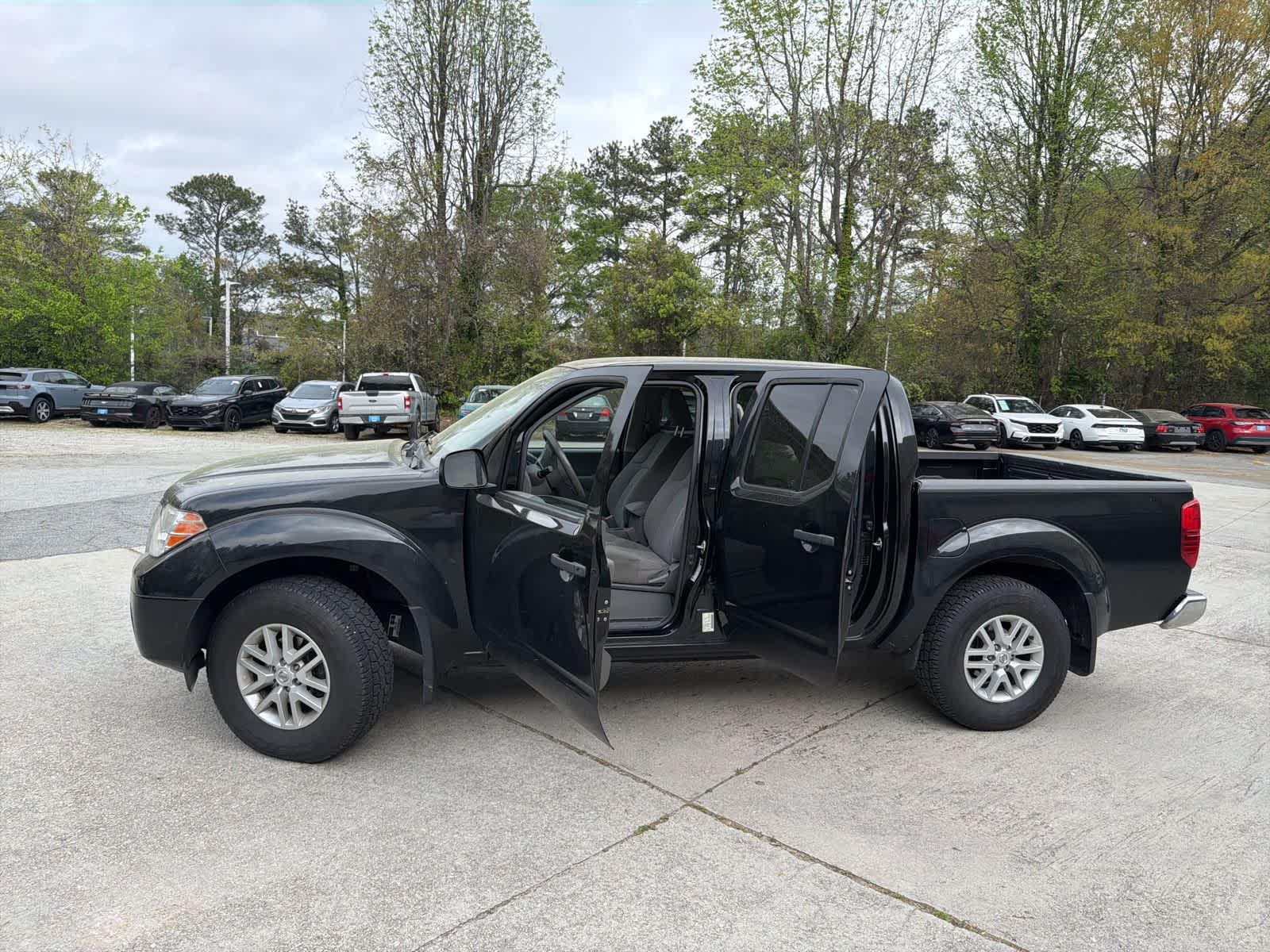 Thumbnail: 2019 Nissan Frontier - 17