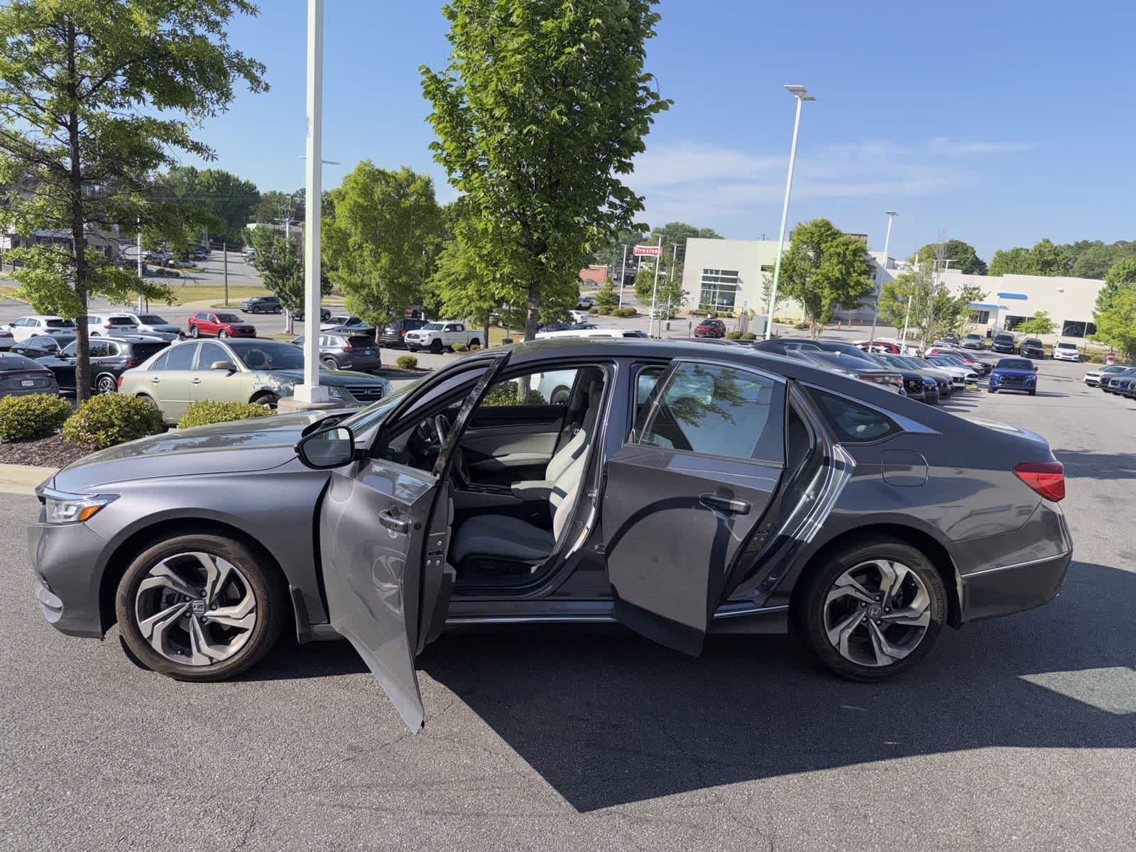 Thumbnail: 2020 Honda Accord - 16