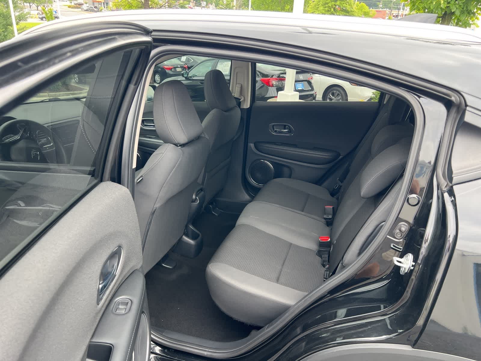2022 Honda HR-V EX 15