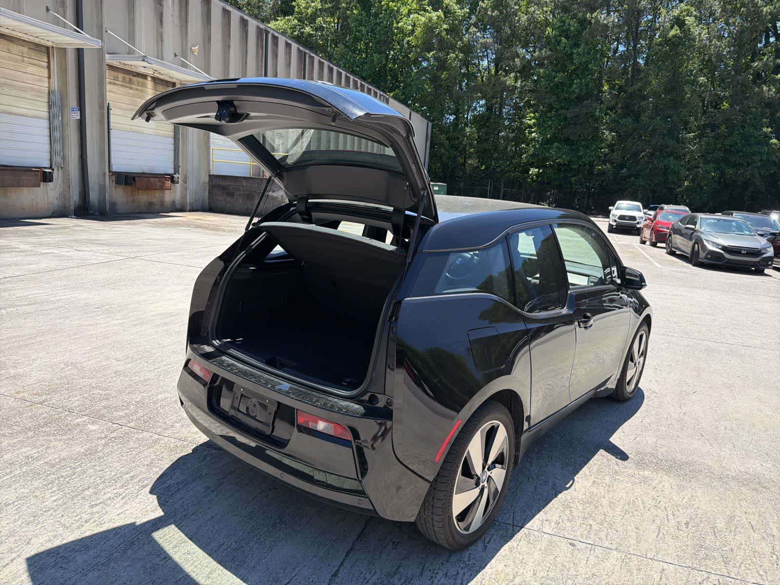 Thumbnail: 2016 BMW i3 - 10