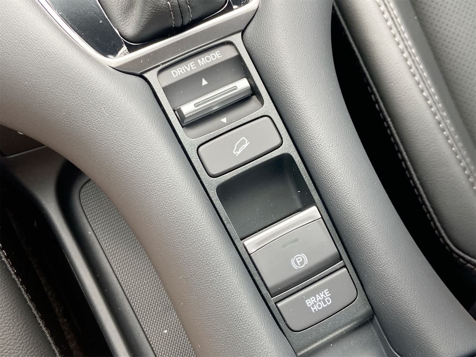 Thumbnail: 2026 Honda HR-V - 27