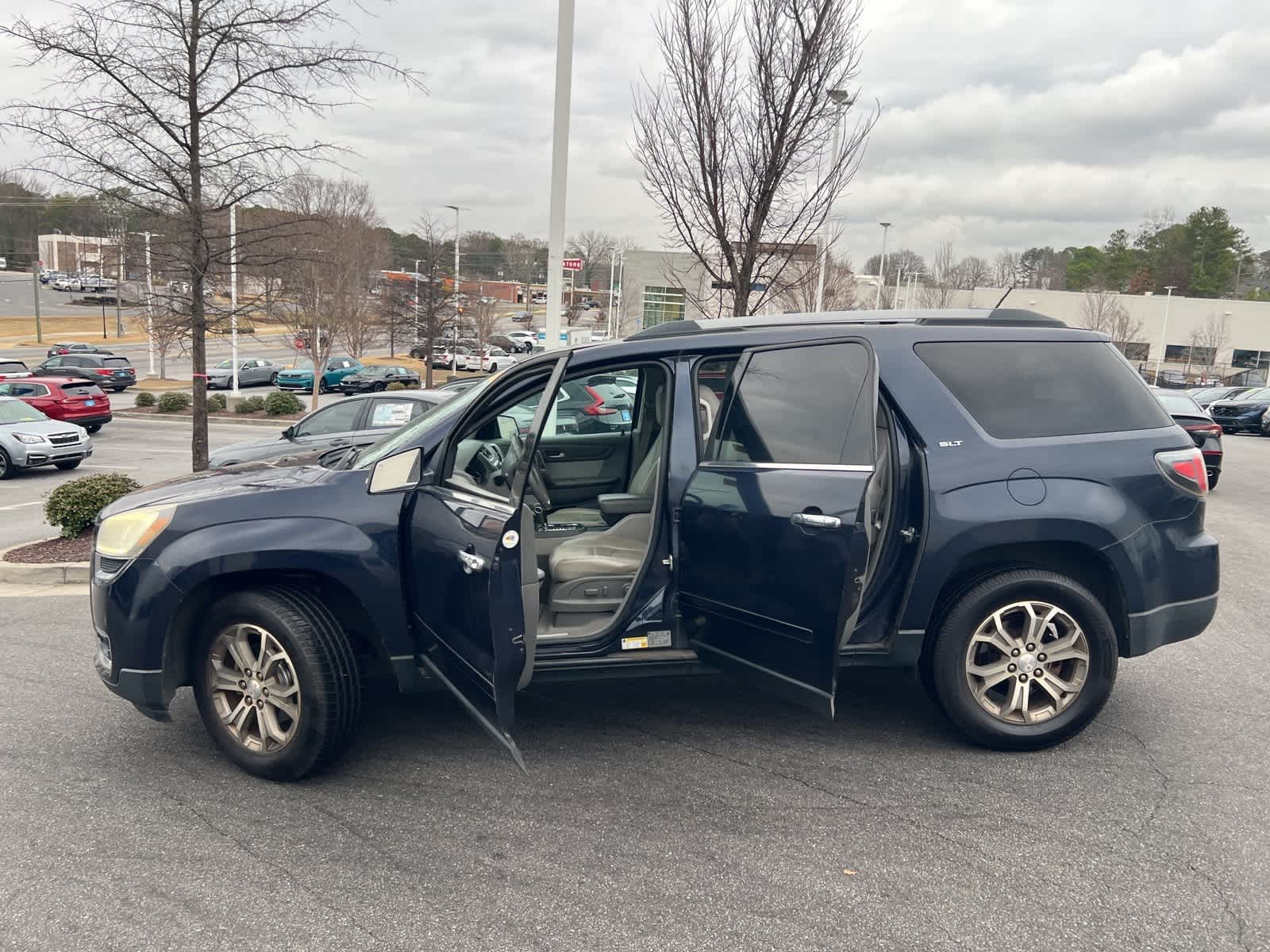 Thumbnail: 2015 GMC Acadia - 17