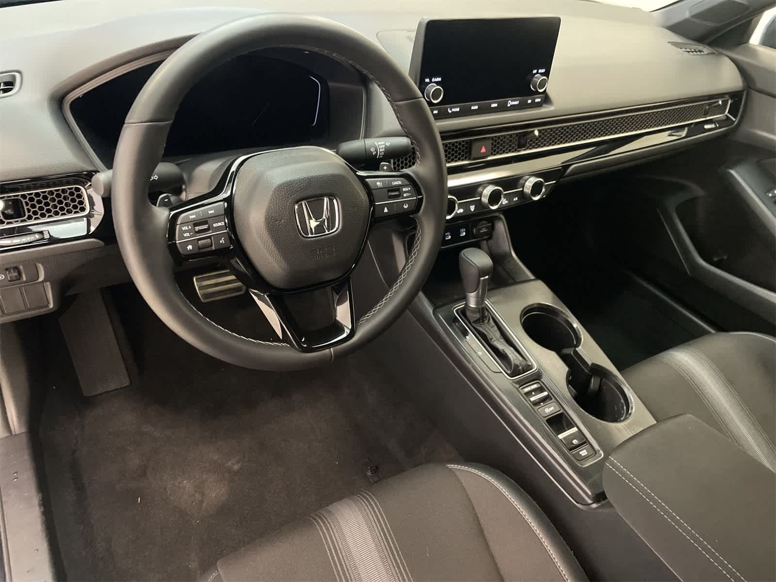 Thumbnail: 2025 Honda Civic - 17