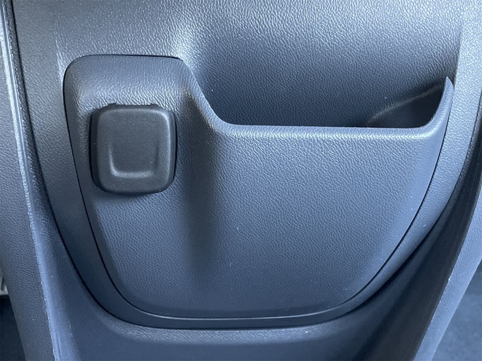 Thumbnail: 2021 Chevrolet Bolt EV - 29