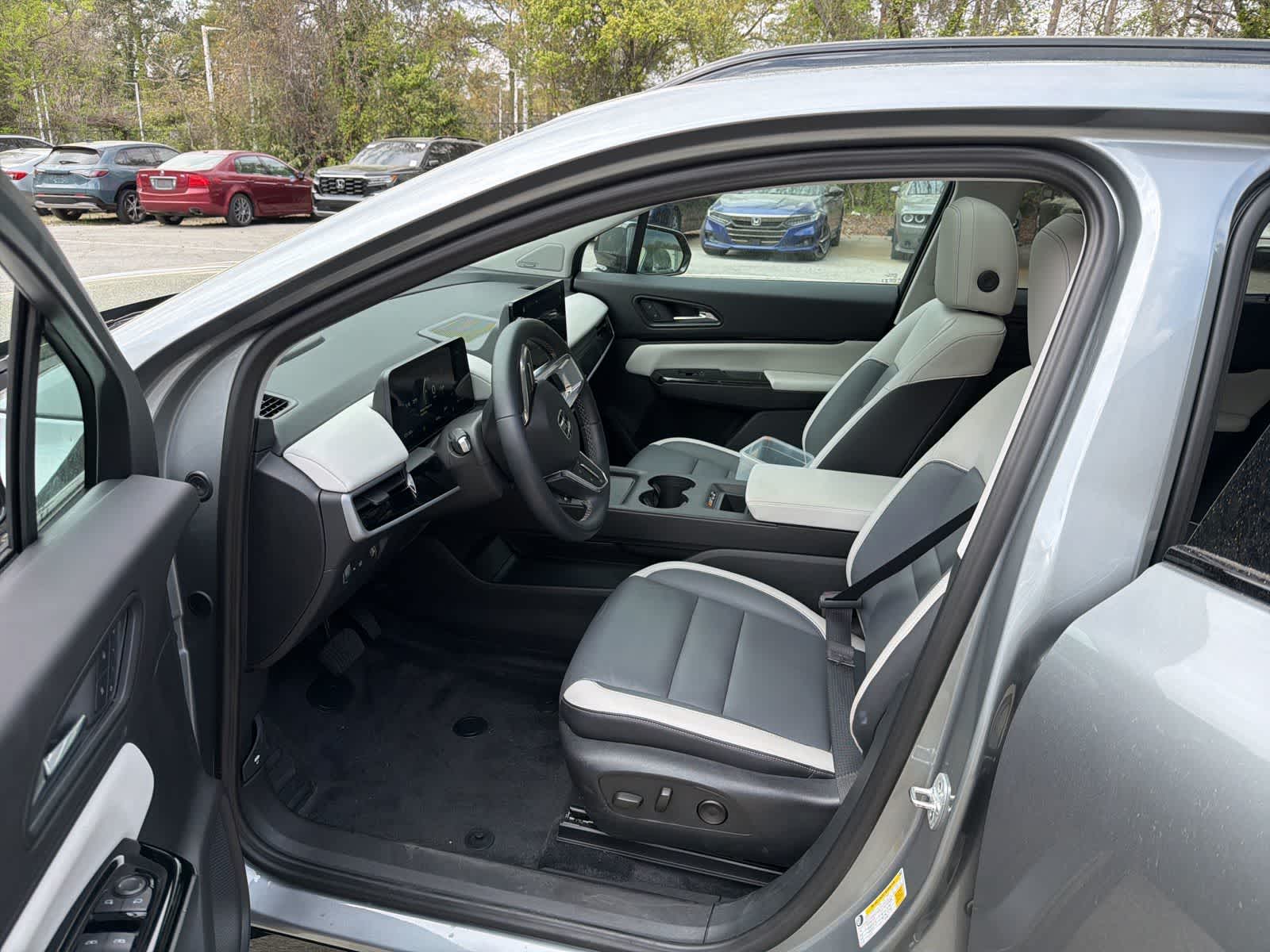 Thumbnail: 2025 Honda Prologue - 16