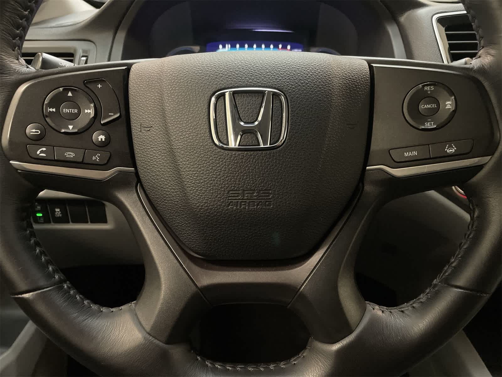 Thumbnail: 2019 Honda Pilot - 11