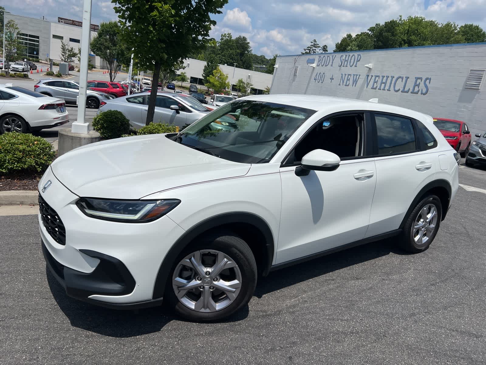 Thumbnail: 2023 Honda HR-V - 4