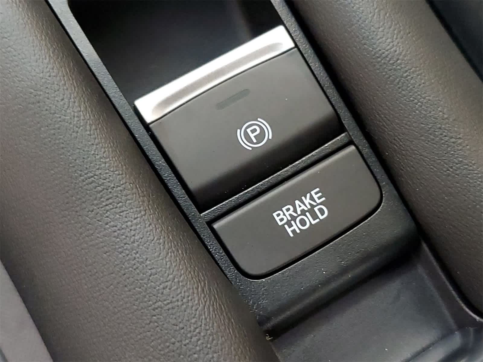 Thumbnail: 2025 Honda HR-V - 31