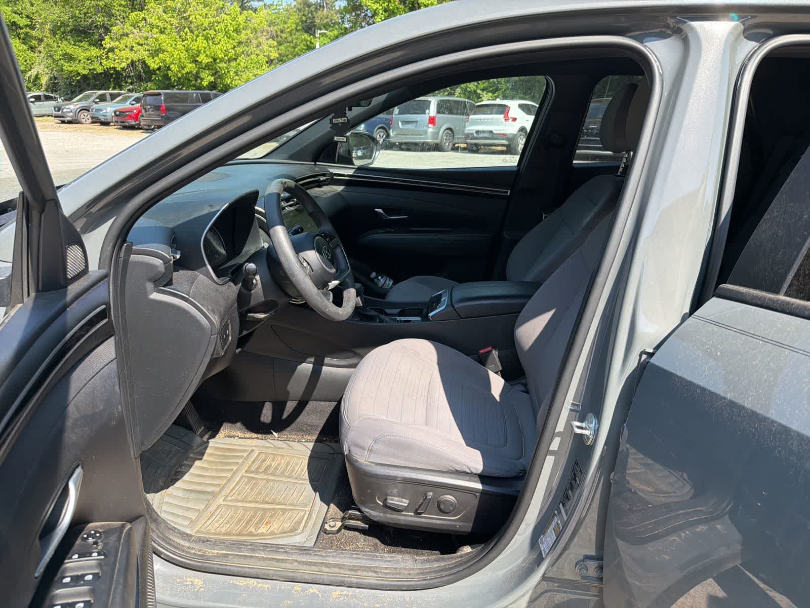 Thumbnail: 2023 Hyundai Santa Cruz - 16