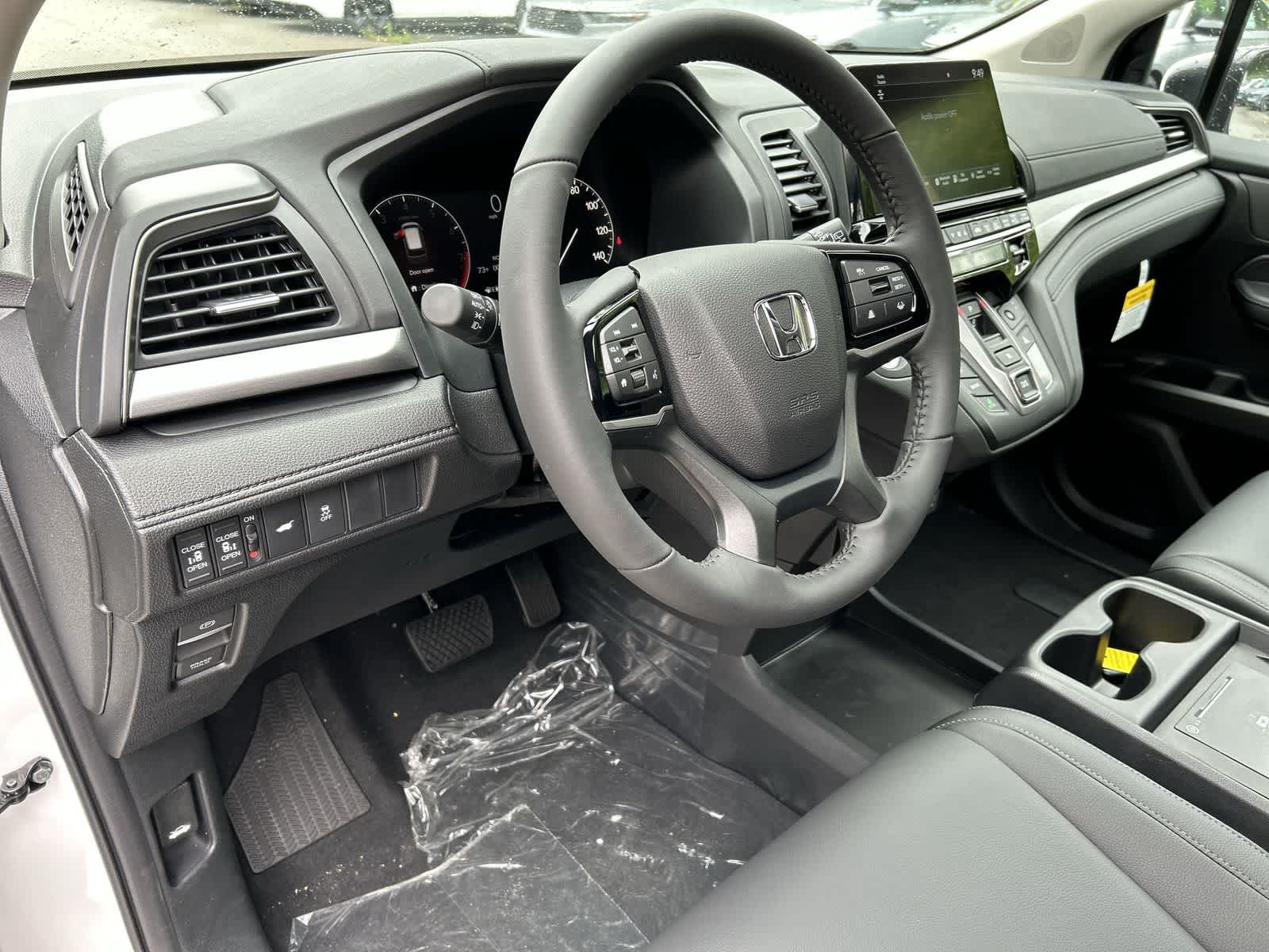 Thumbnail: 2026 Honda Odyssey - 12