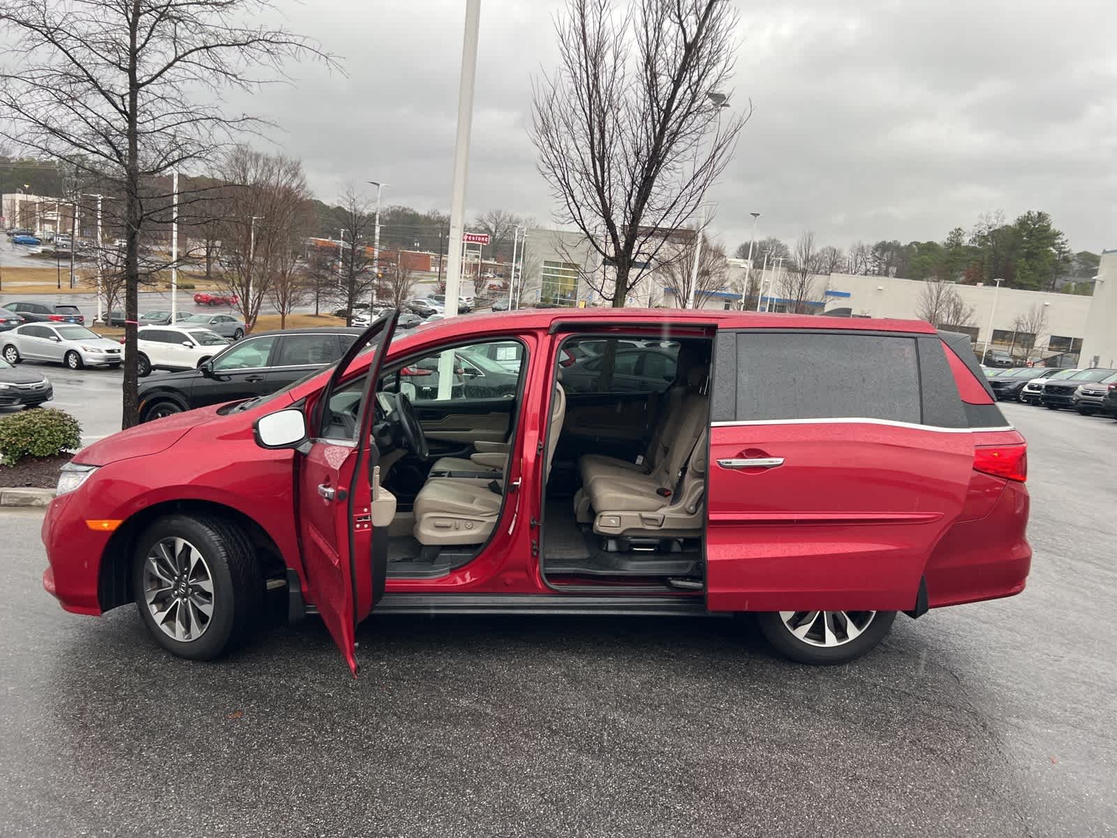 Thumbnail: 2023 Honda Odyssey - 17