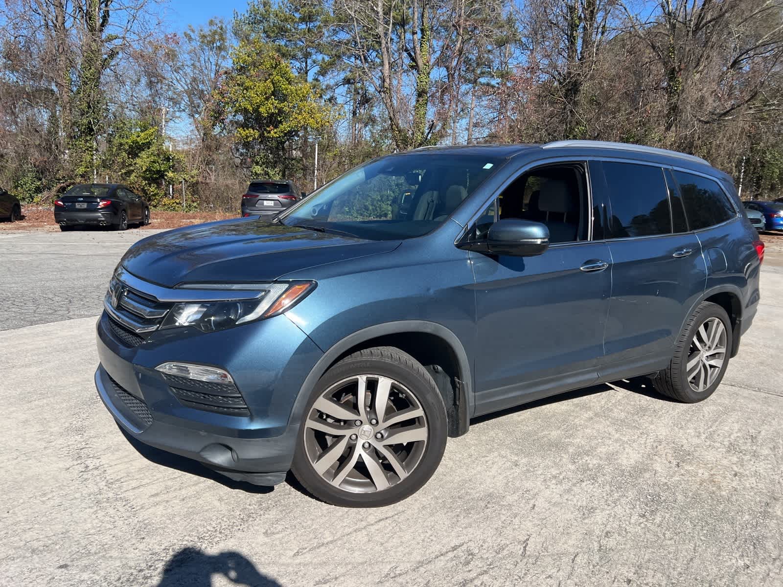 Thumbnail: 2017 Honda Pilot - 5