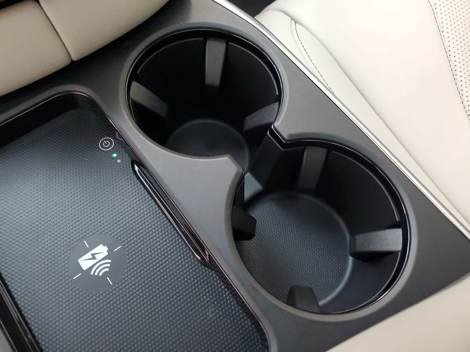 Thumbnail: 2025 Acura RDX - 10