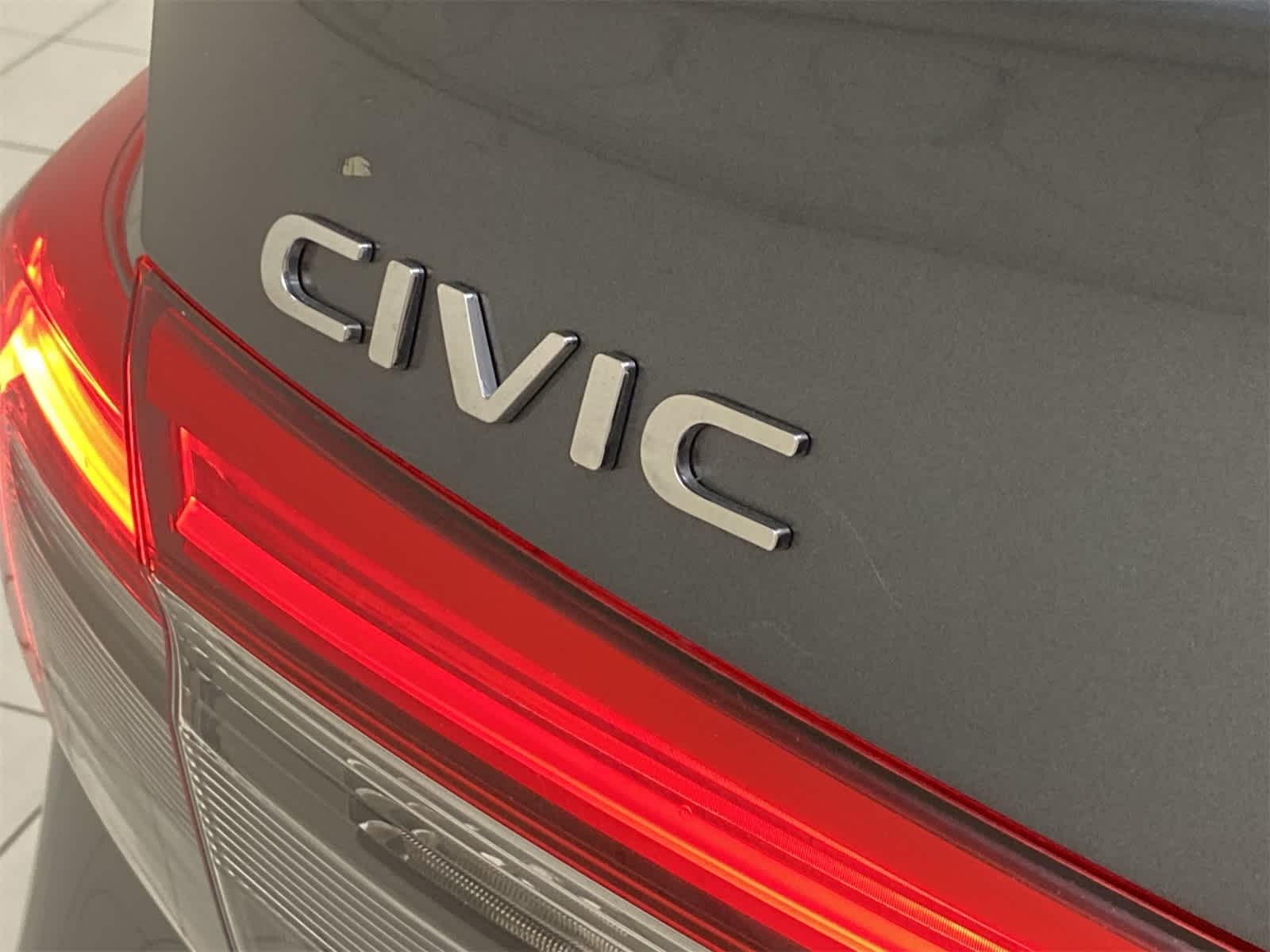 Thumbnail: 2024 Honda Civic - 20