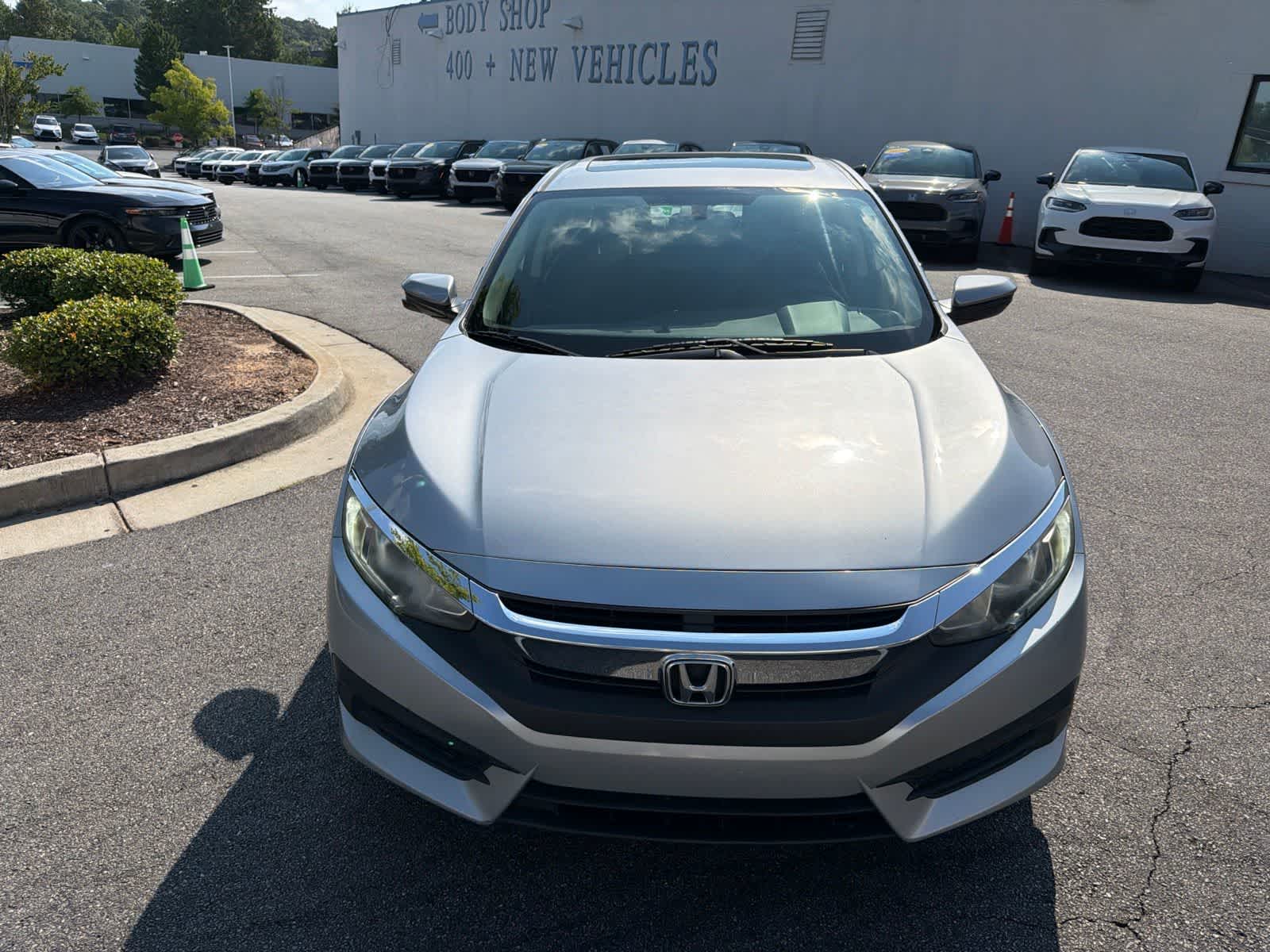 Thumbnail: 2016 Honda Civic - 14