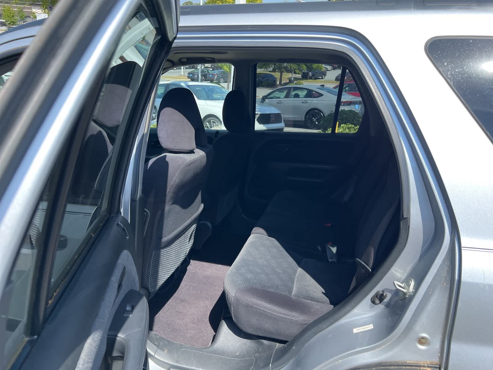 Thumbnail: 2005 Honda CR-V - 15