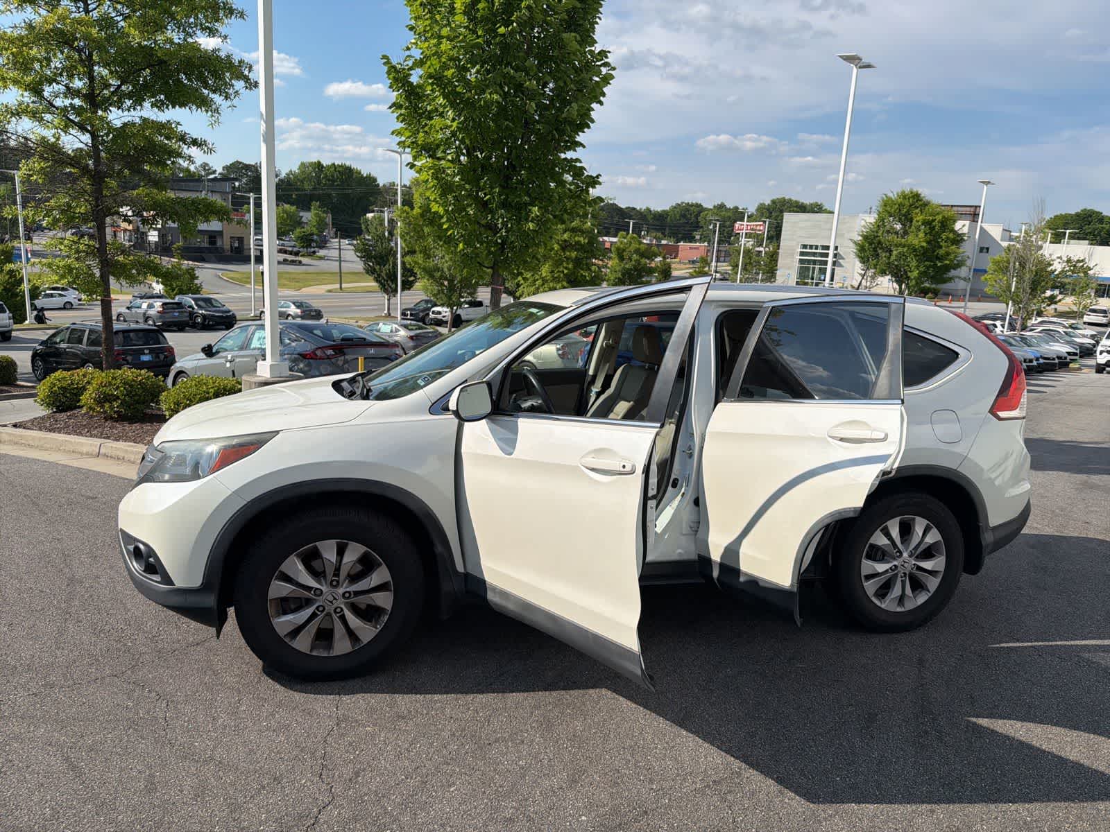 Thumbnail: 2014 Honda CR-V - 18