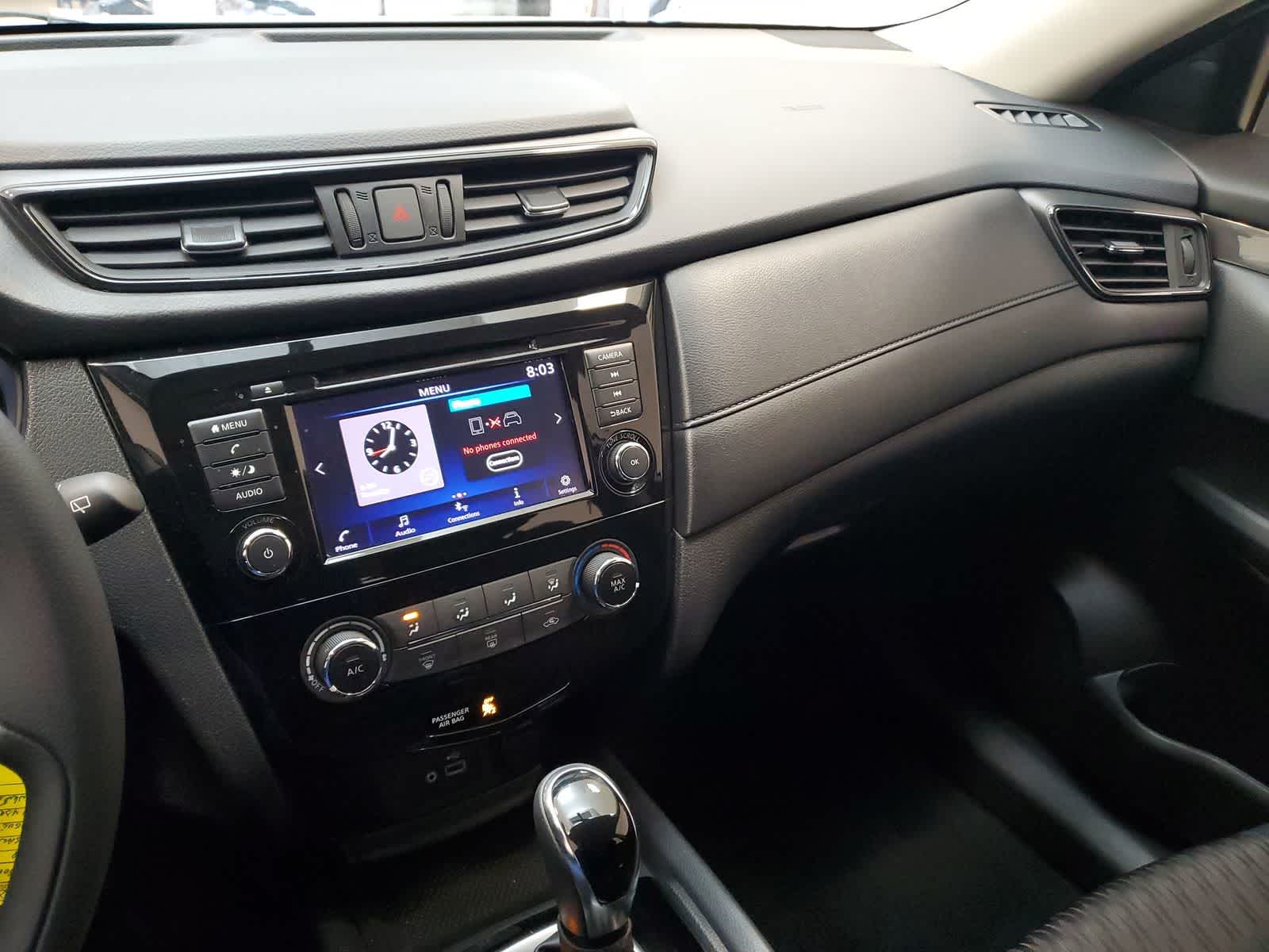 Thumbnail: 2018 Nissan Rogue - 24