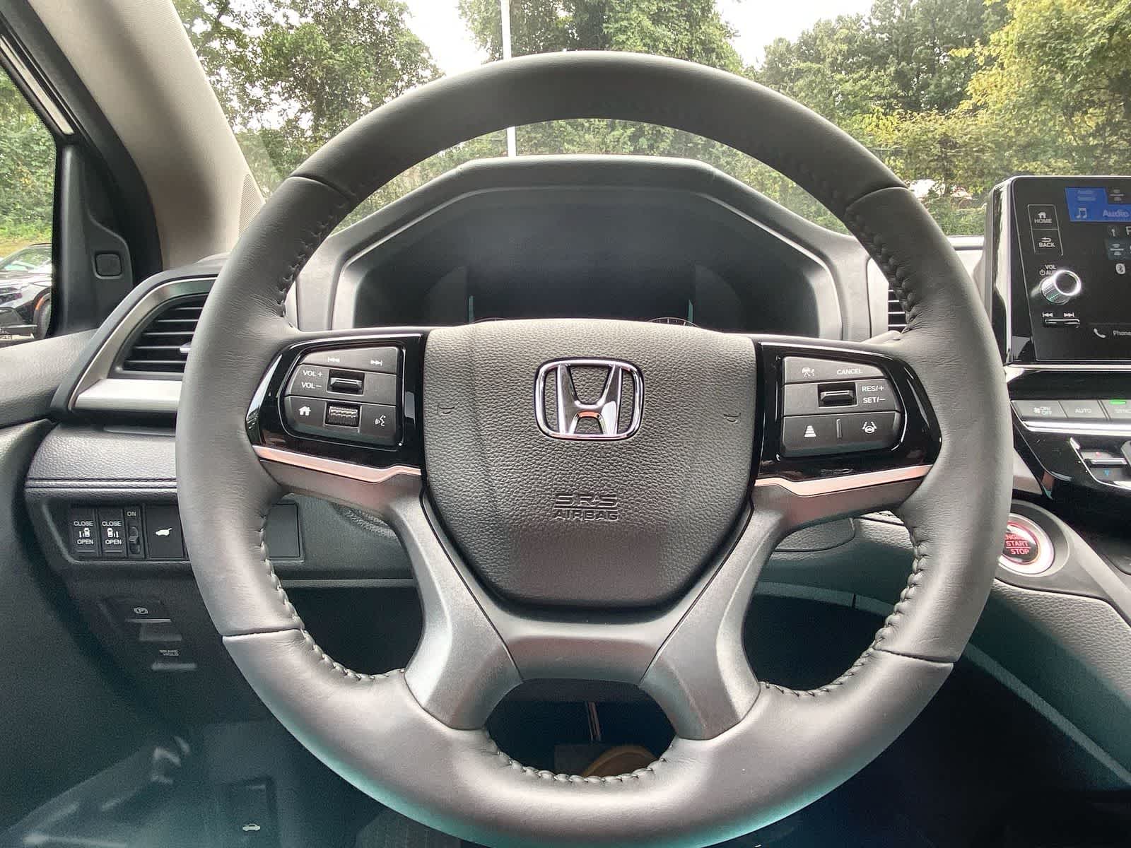 Thumbnail: 2026 Honda Odyssey - 21