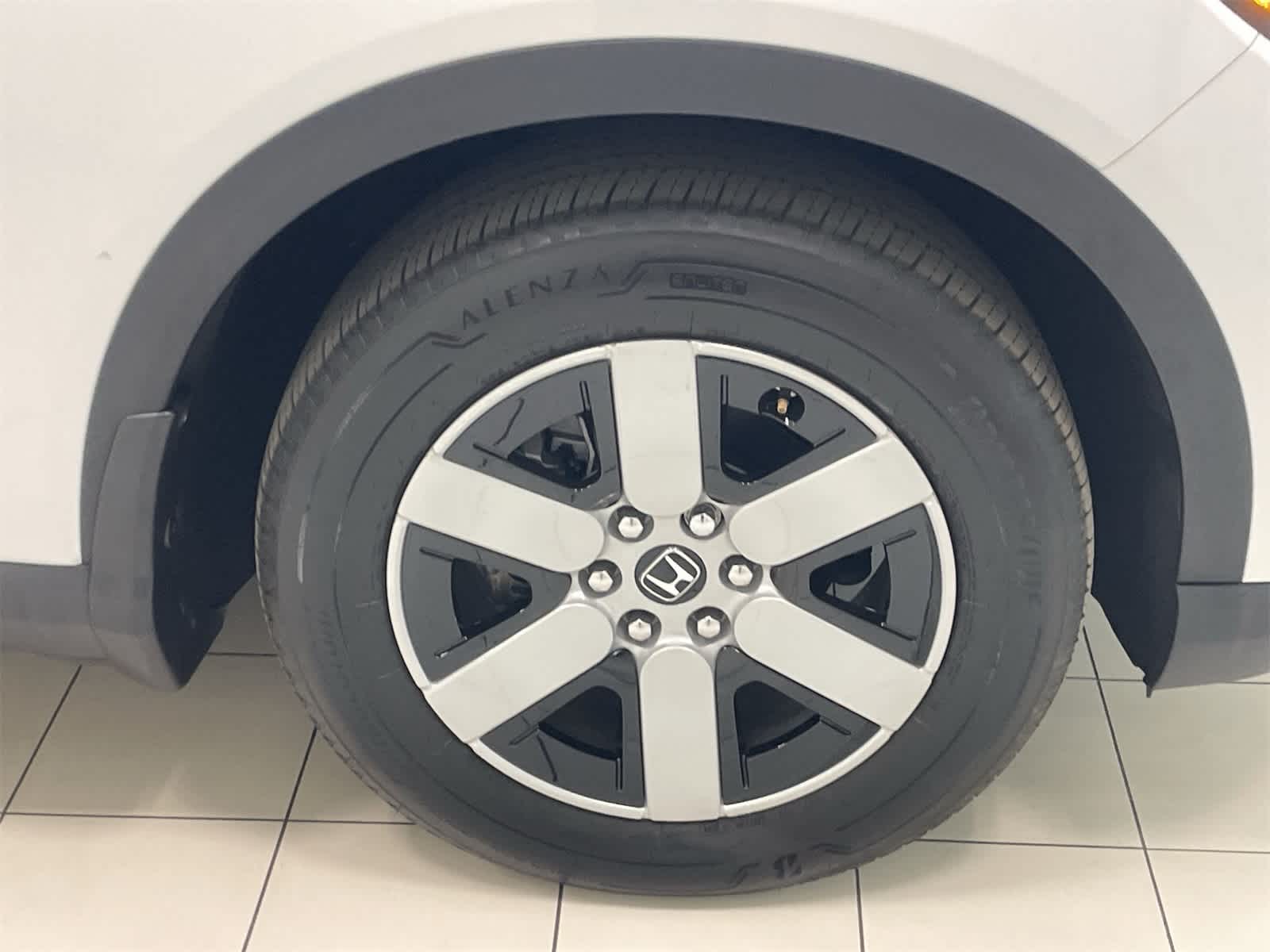 Thumbnail: 2024 Honda Prologue - 23