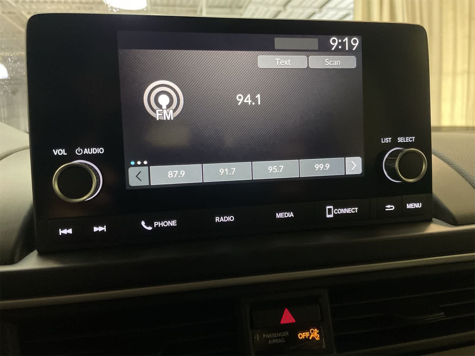 2023 Honda Pilot LX 4