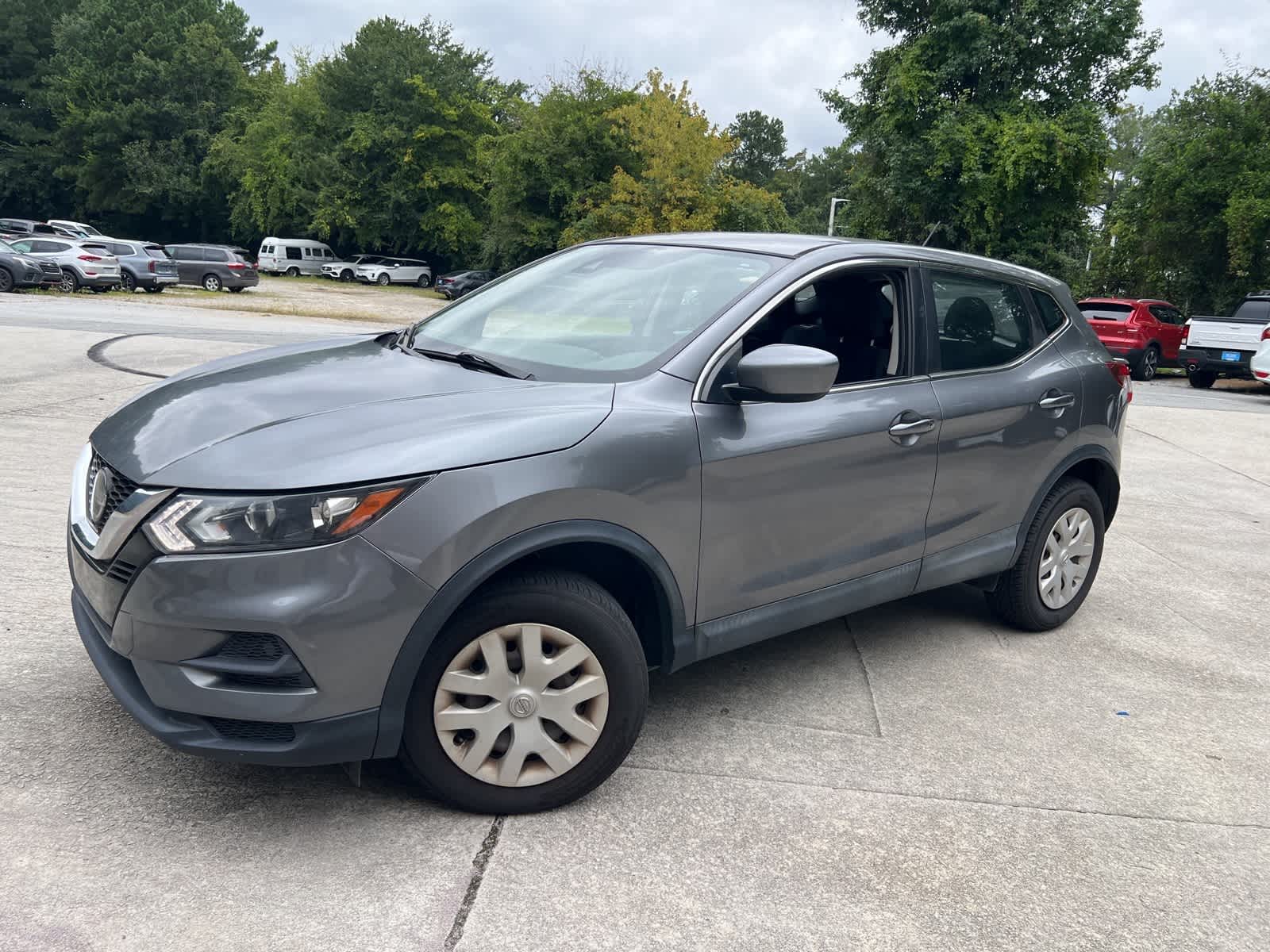 Thumbnail: 2020 Nissan Rogue Sport - 5
