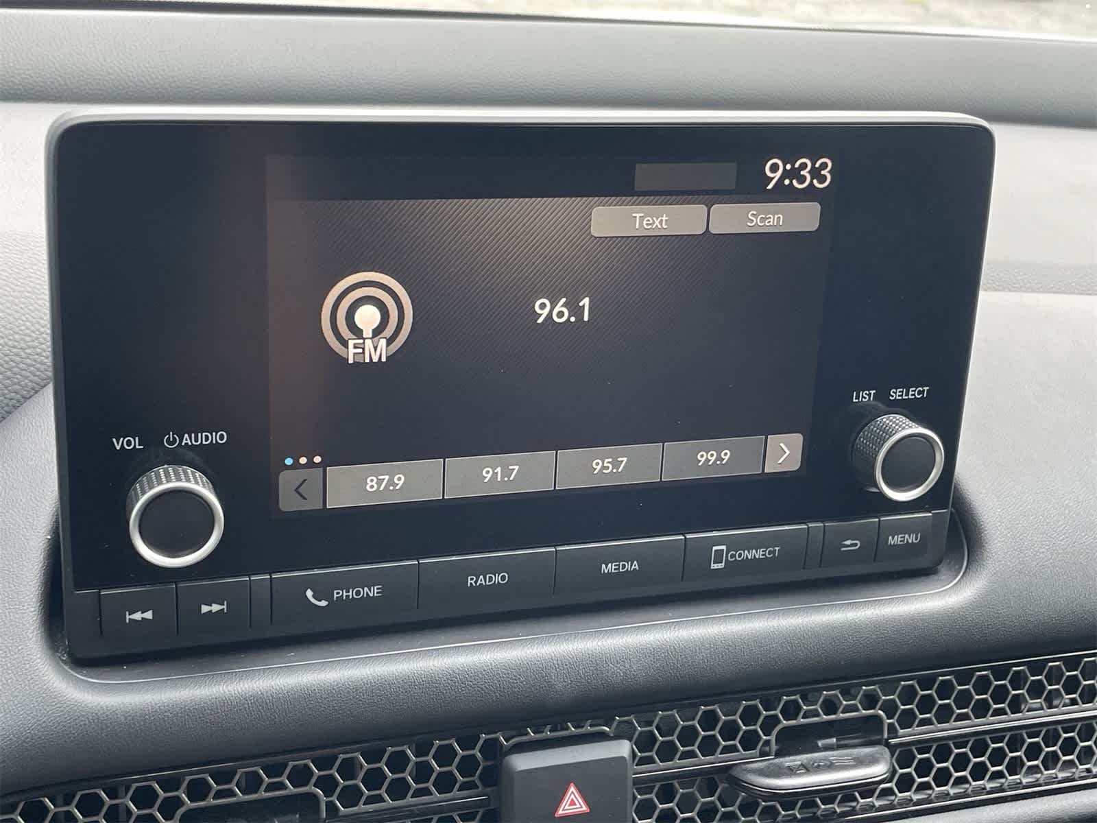 Thumbnail: 2023 Honda HR-V - 4