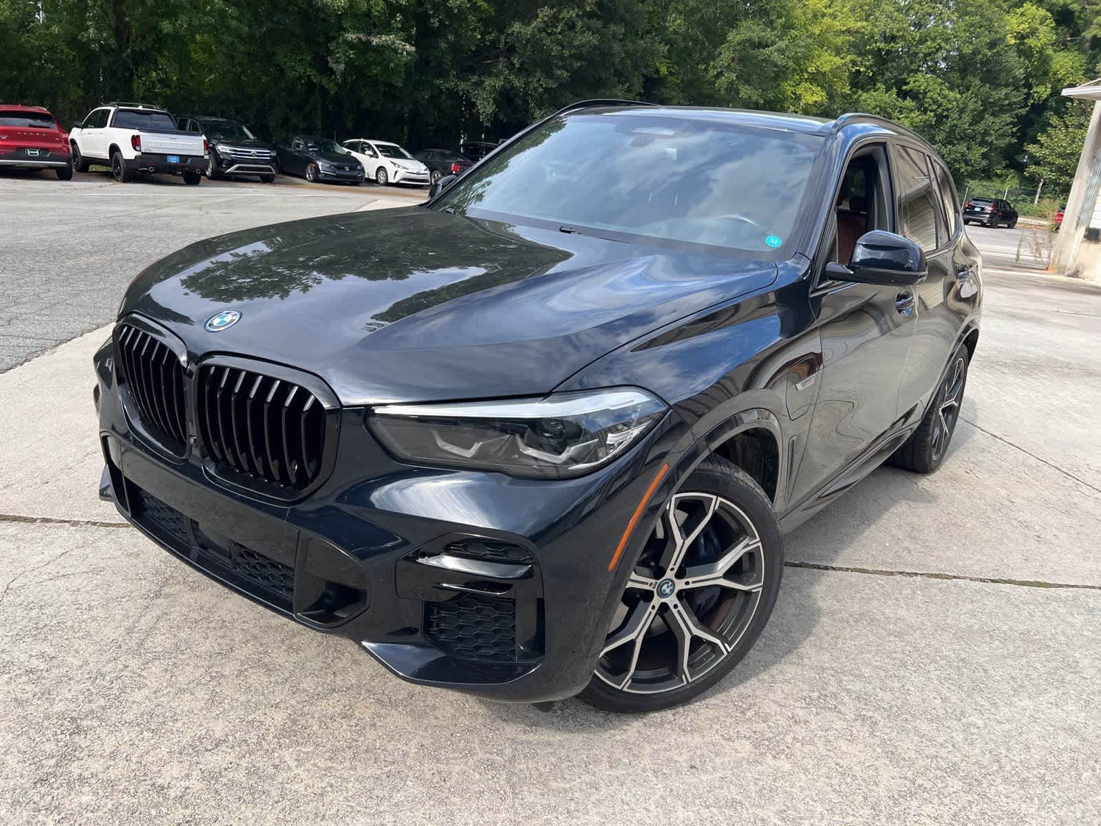 Thumbnail: 2022 BMW X5 - 1