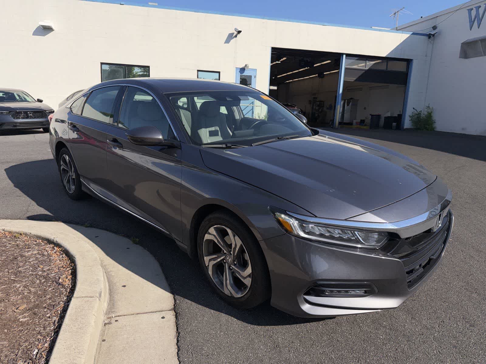 Thumbnail: 2020 Honda Accord - 11