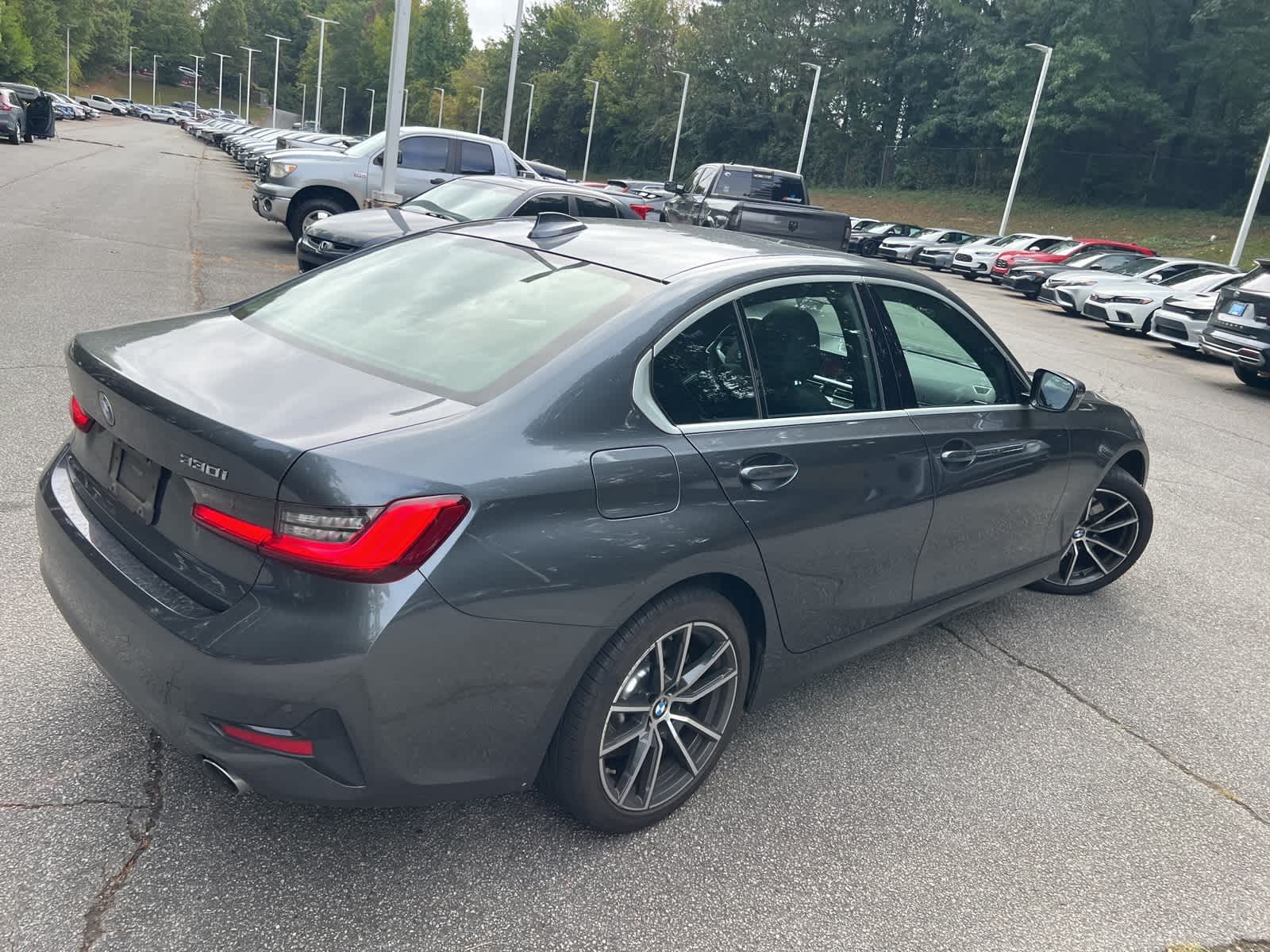 Thumbnail: 2020 BMW 3 Series - 10