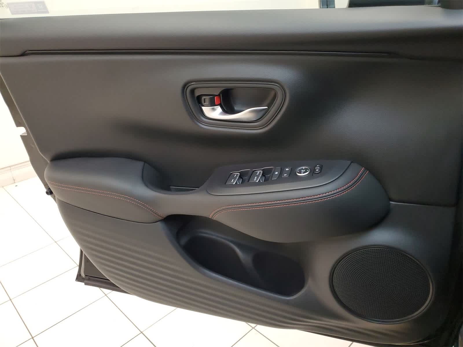 Thumbnail: 2024 Honda HR-V - 15