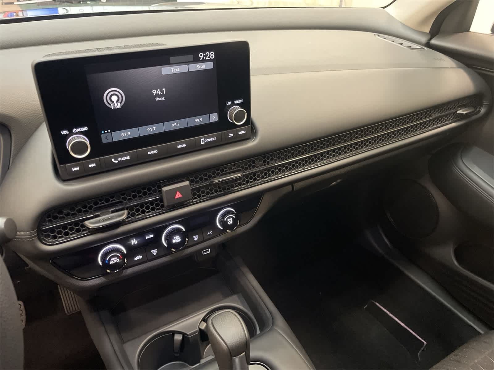 Thumbnail: 2024 Honda HR-V - 27