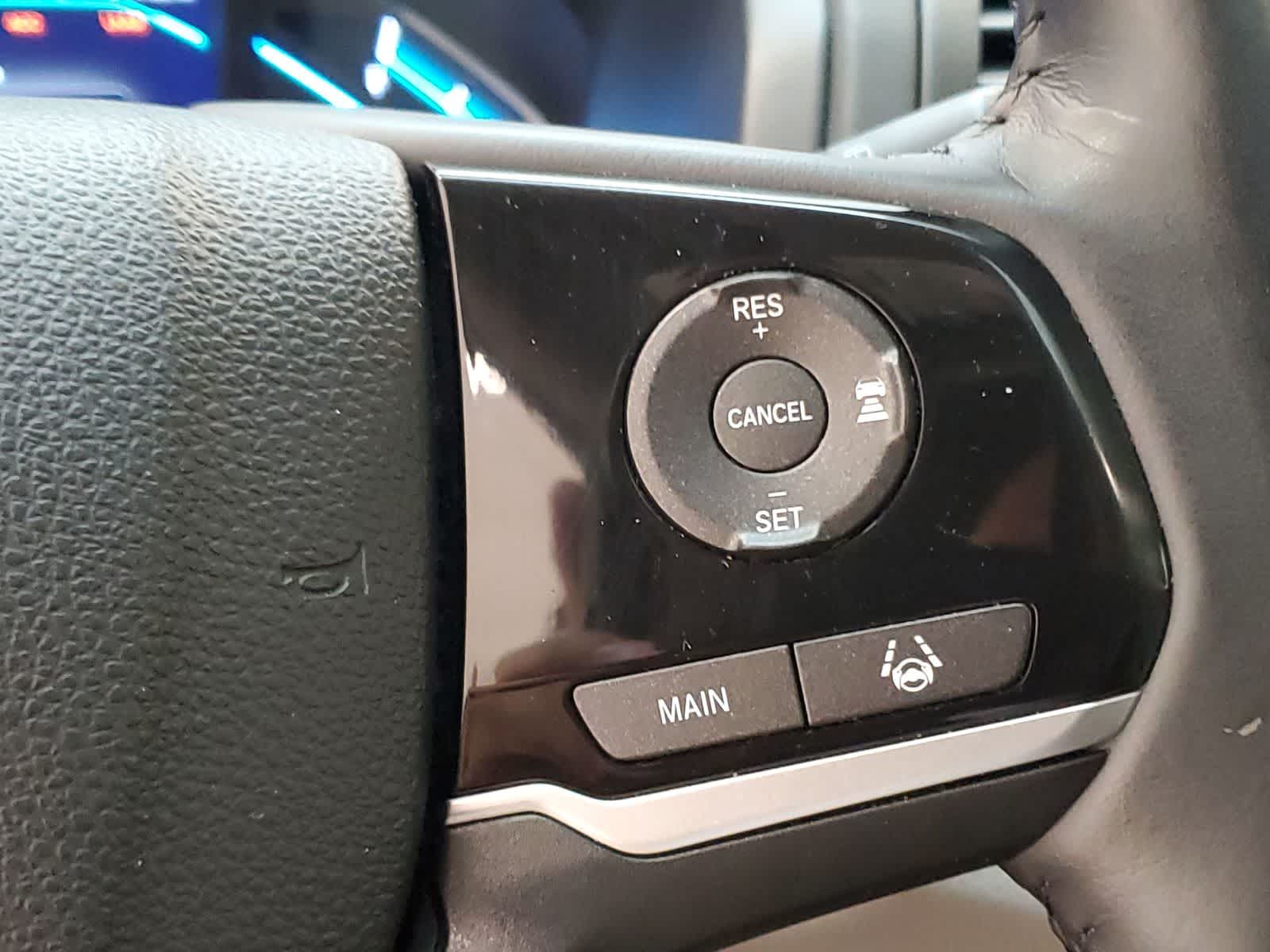 Thumbnail: 2019 Honda Odyssey - 13
