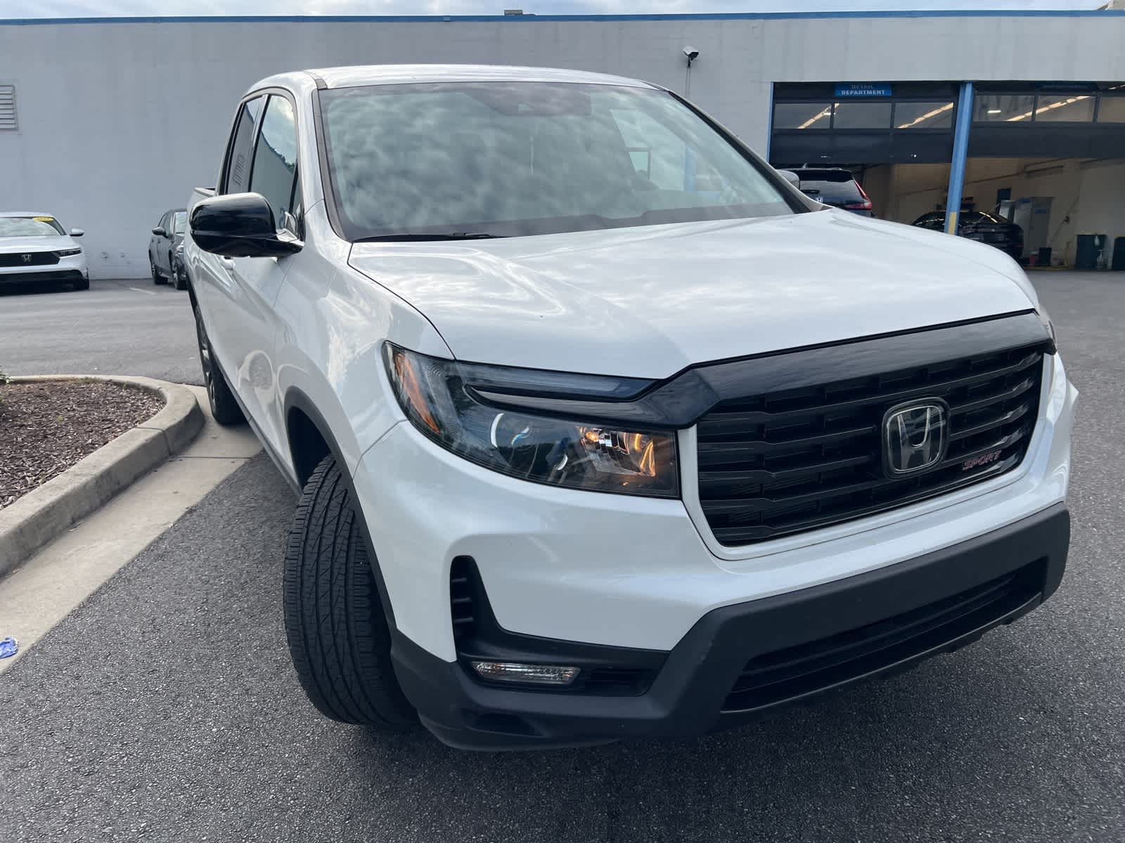 Thumbnail: 2023 Honda Ridgeline - 14
