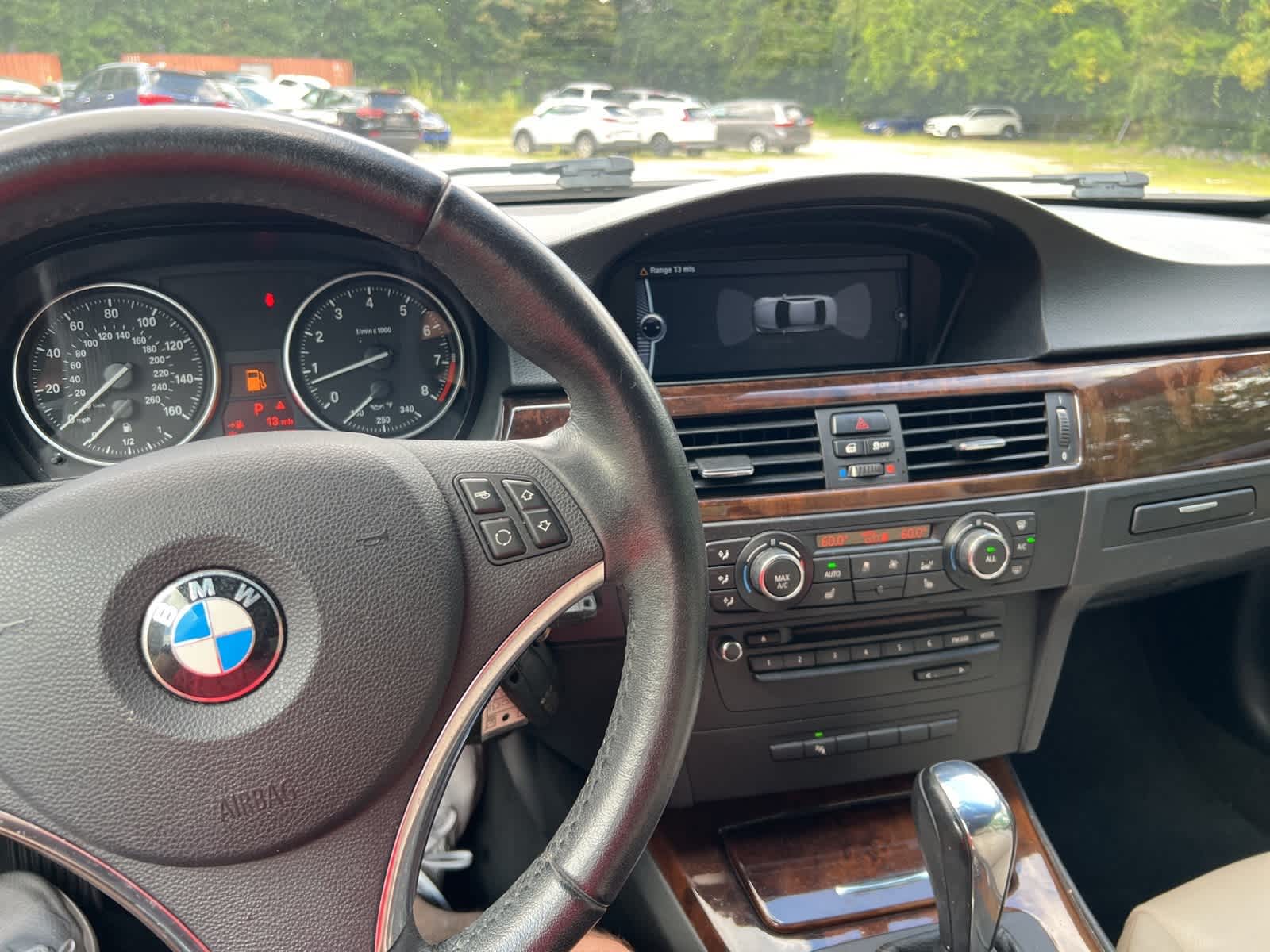 Thumbnail: 2013 BMW 3 Series - 21